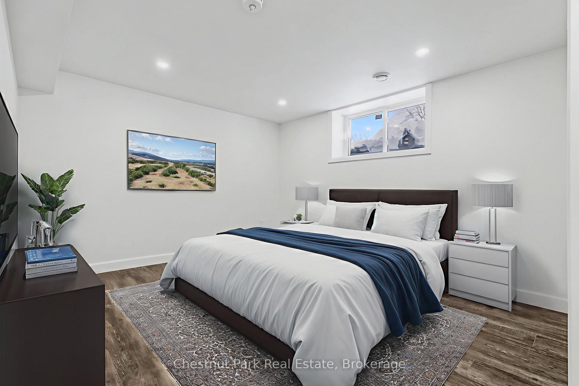 3 Bedroom Single Family Home/House's Image 37
