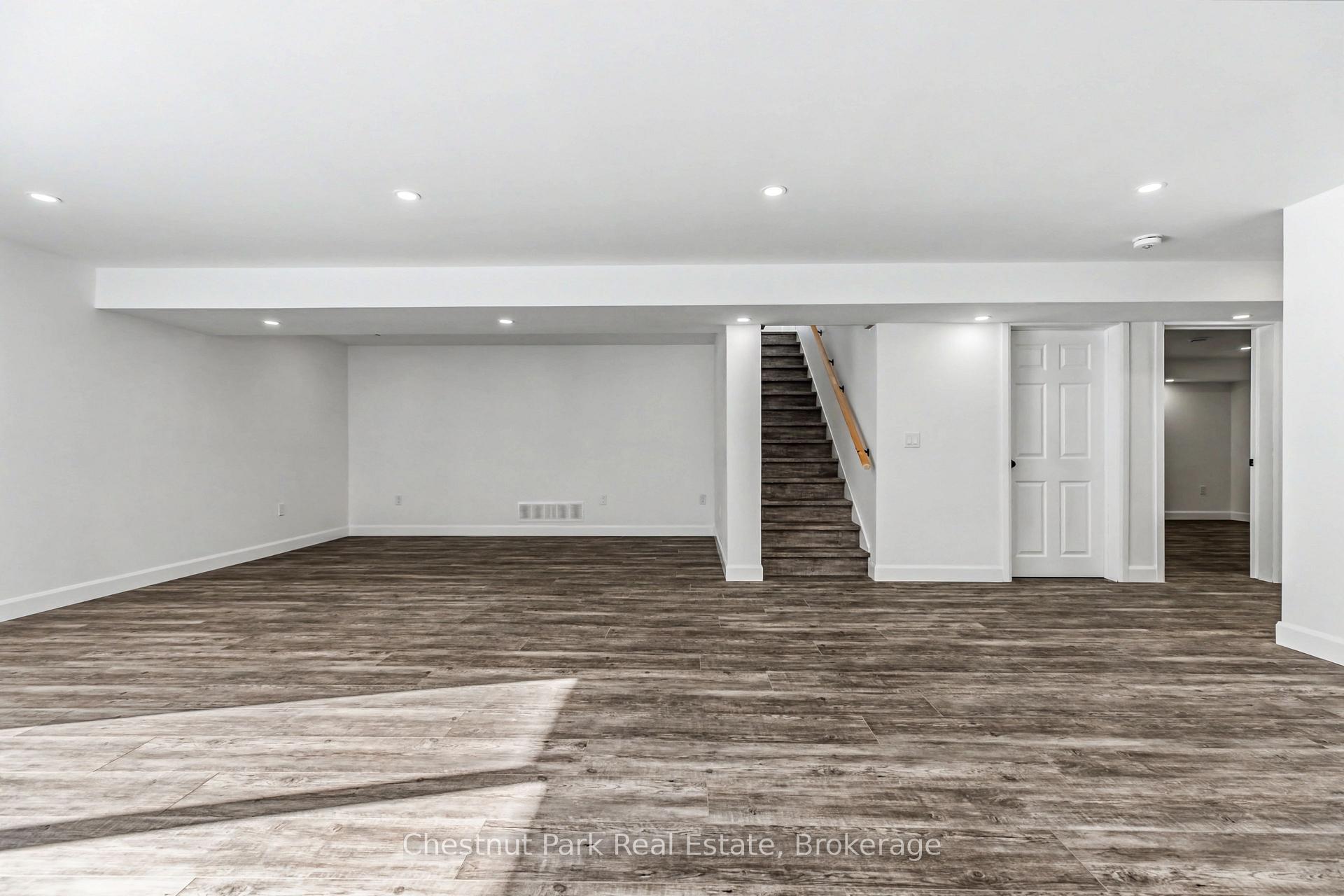 3 Bedroom Single Family Home/House's Image 34
