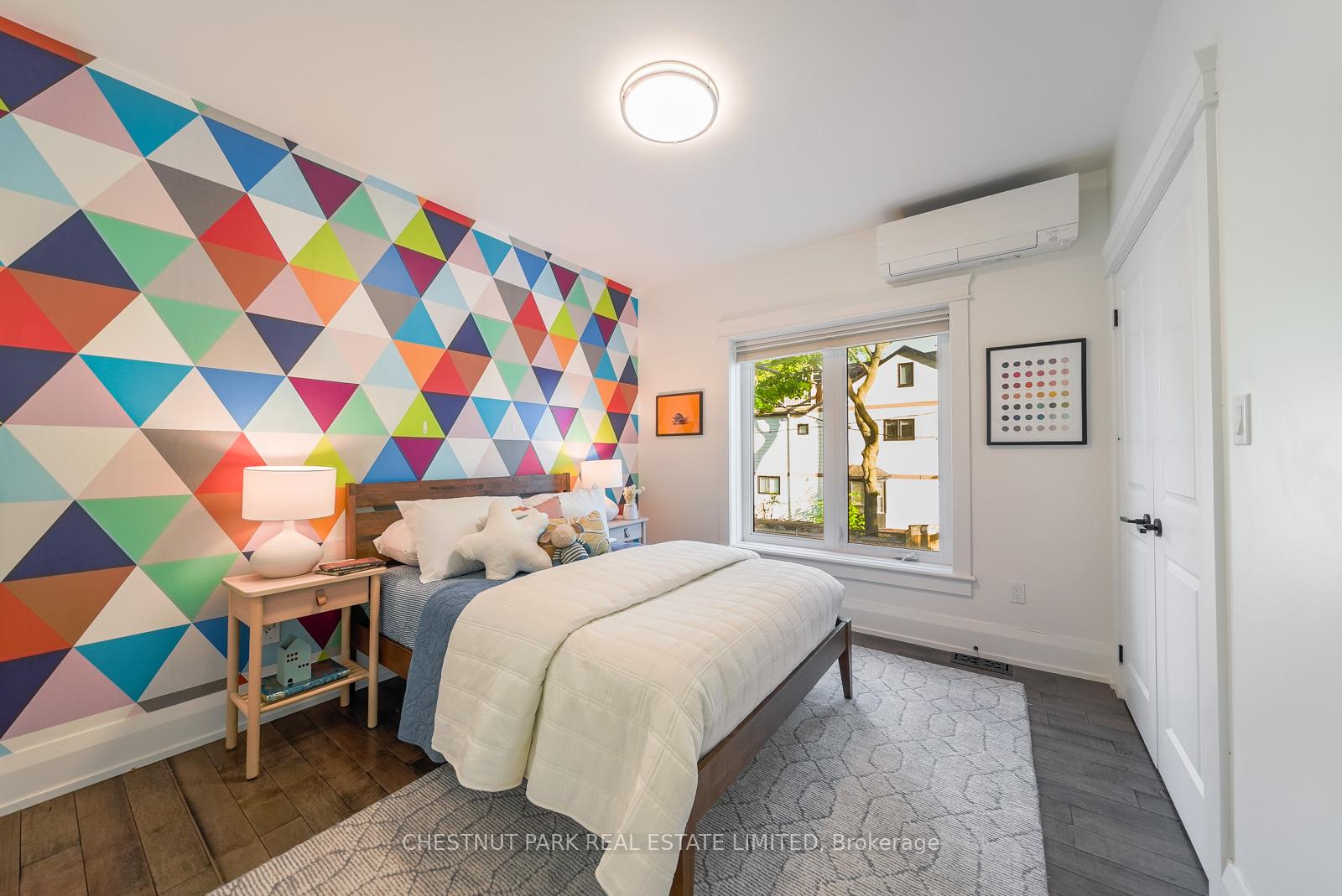 4 Bedroom Single Family Home/House's Image 15