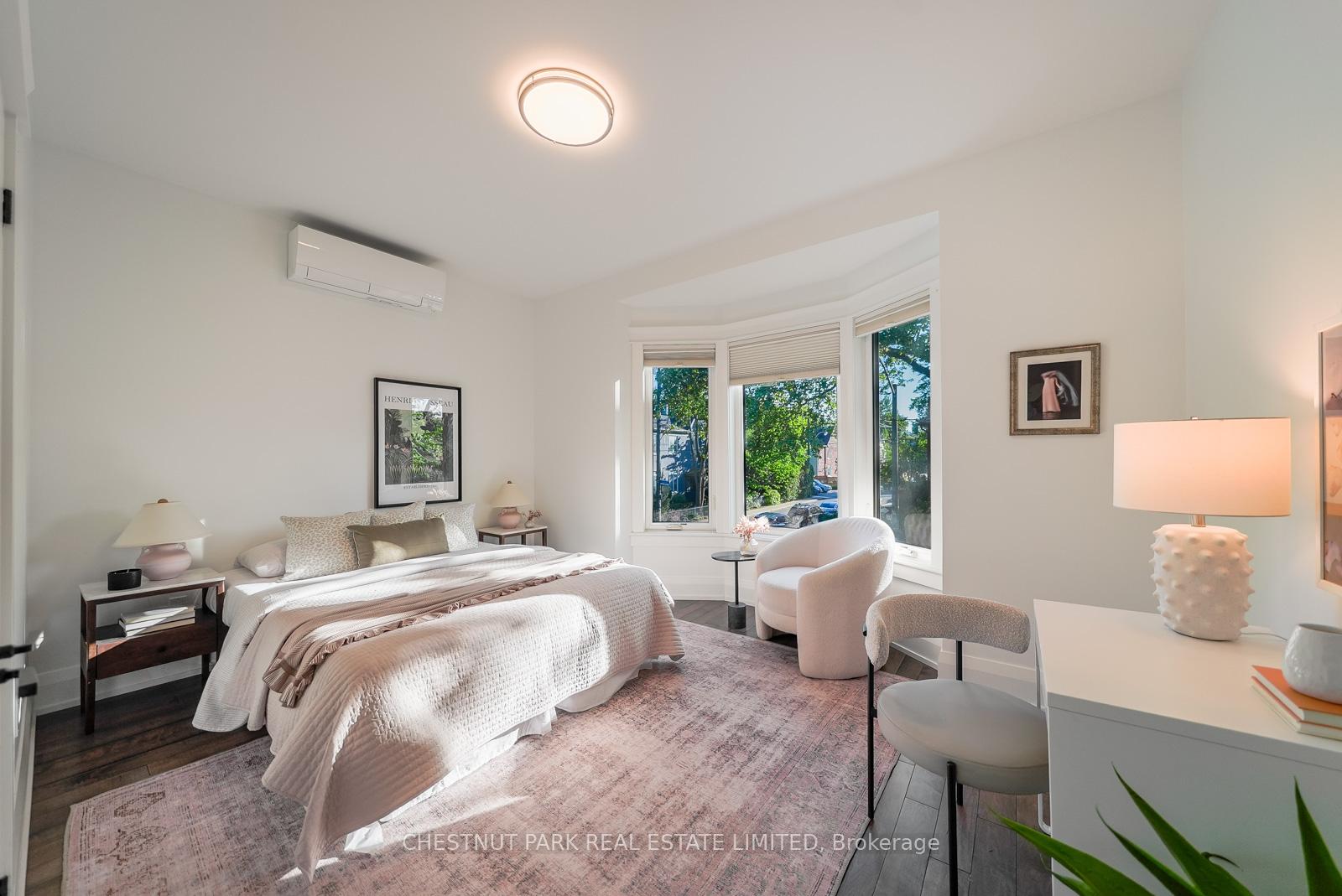 4 Bedroom Single Family Home/House's Image 16