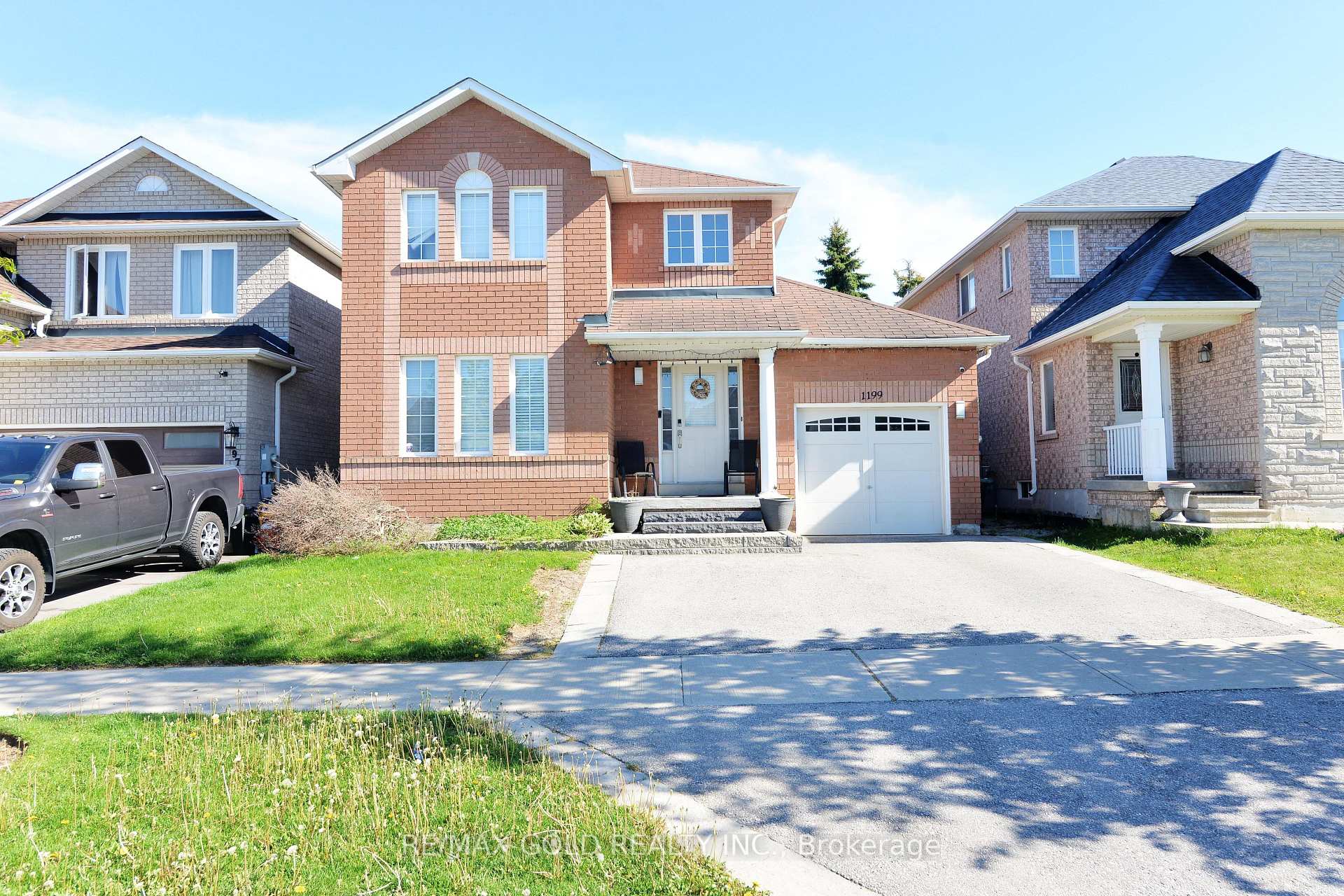 1199 Andrade Lane Innisfil Ontario Canada Sale residential Ray Datta RE/MAX Gold Realty Inc., Brokerage