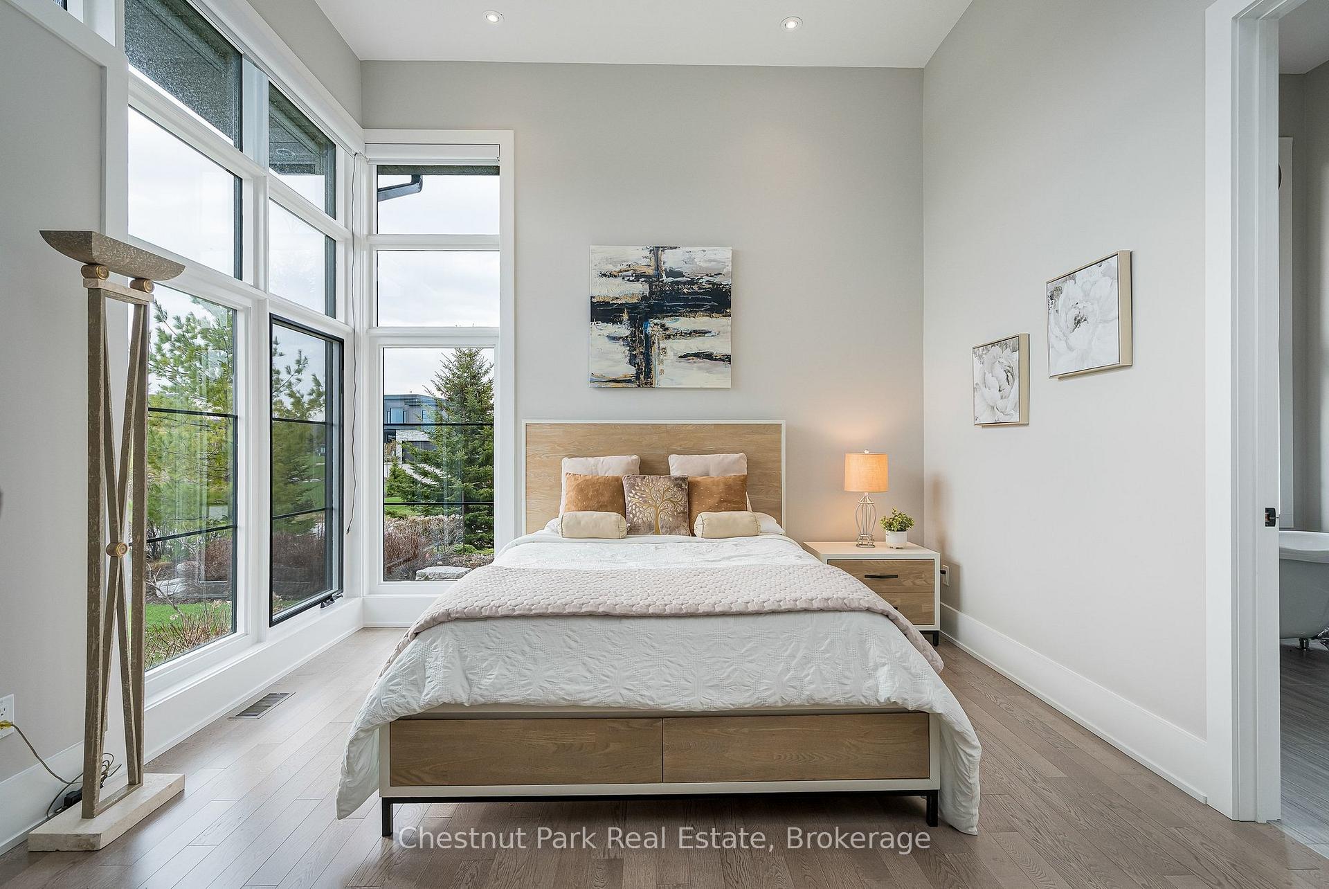 5 Bedroom Single Family Home/House's Image 18