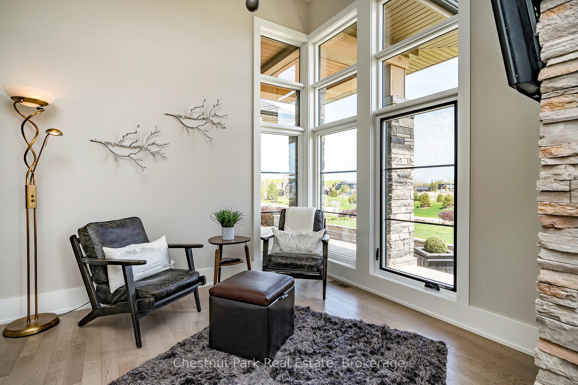 5 Bedroom Single Family Home/House's Image 16