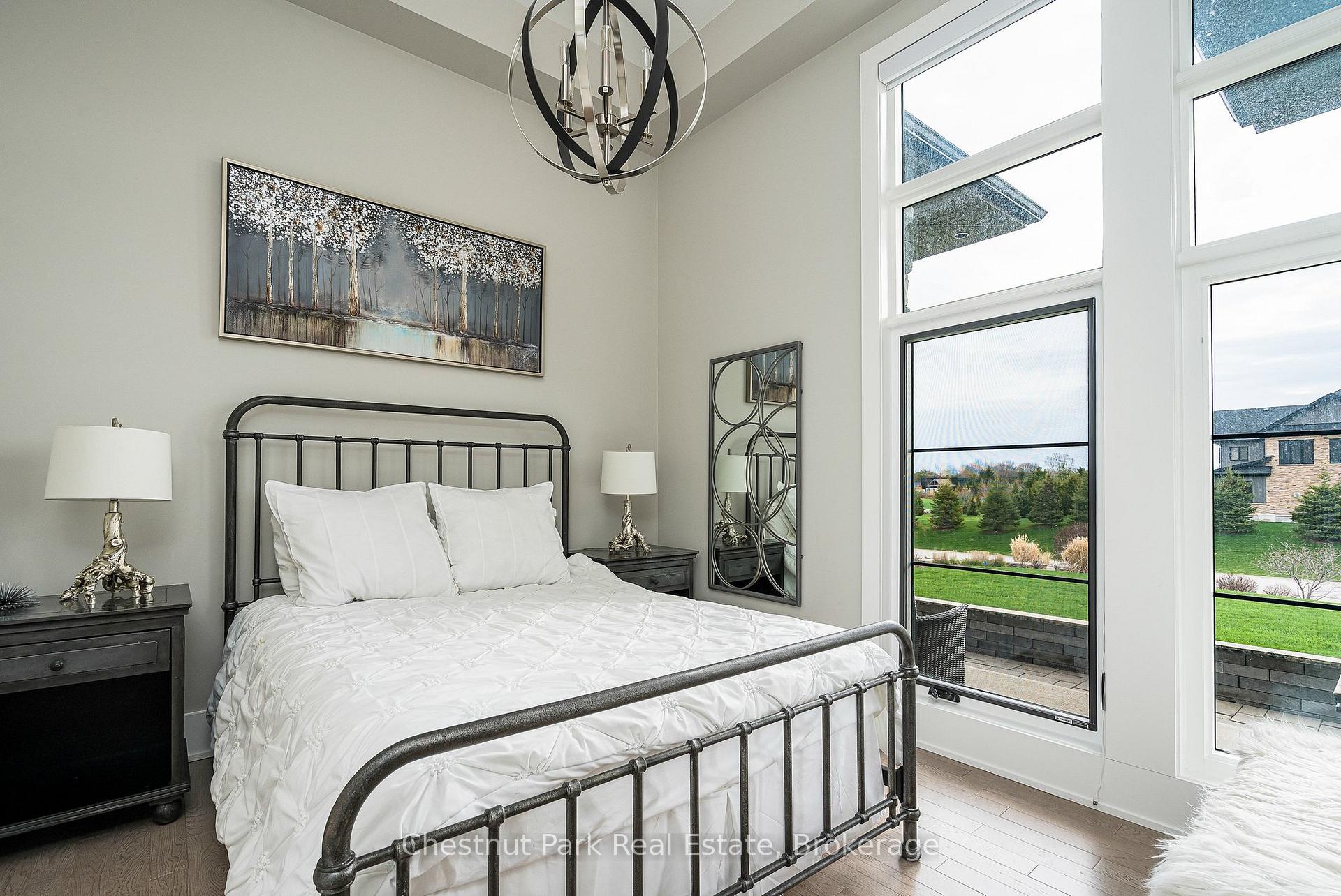 5 Bedroom Single Family Home/House's Image 14