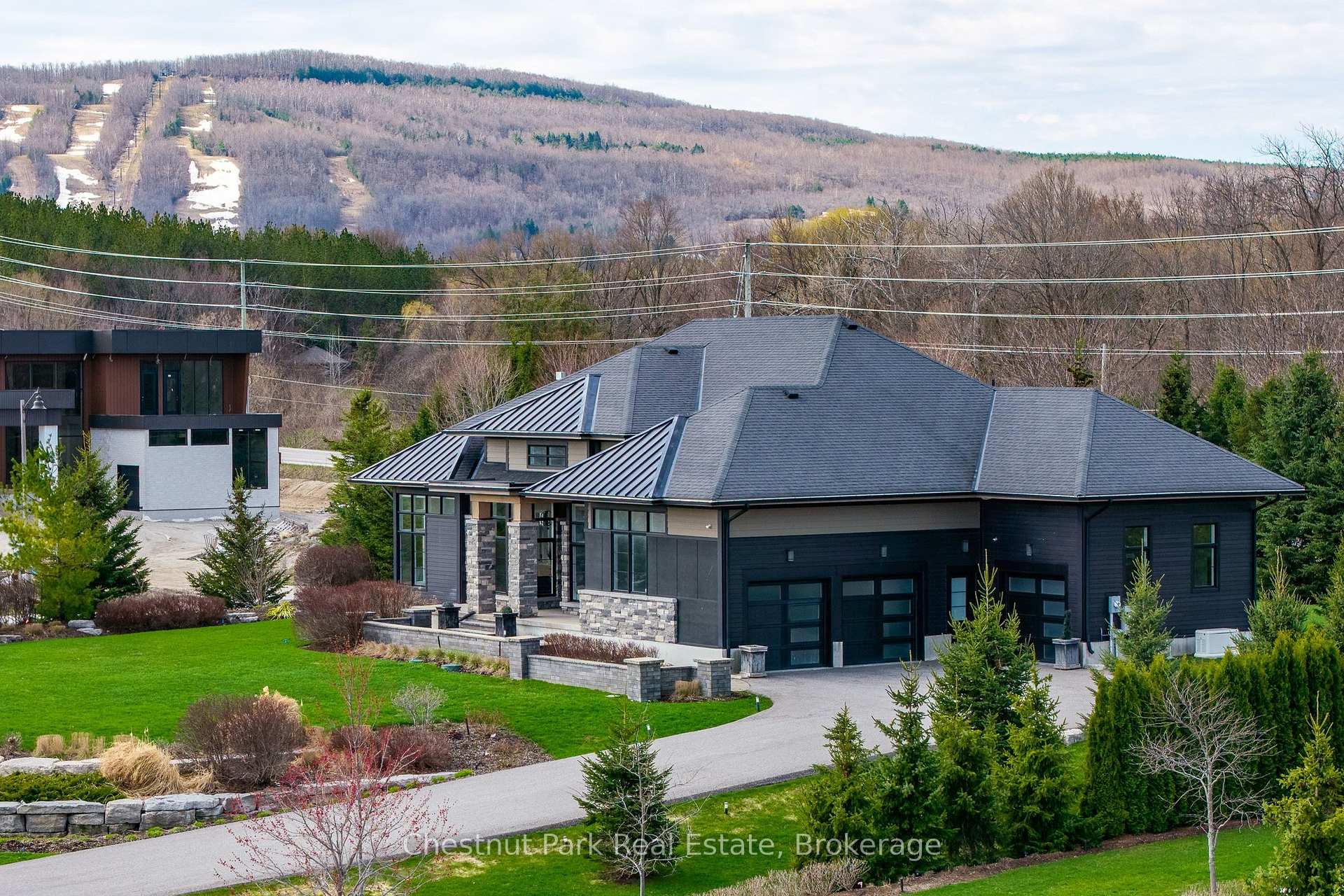 5 Bedroom Single Family Home/House's Image 43