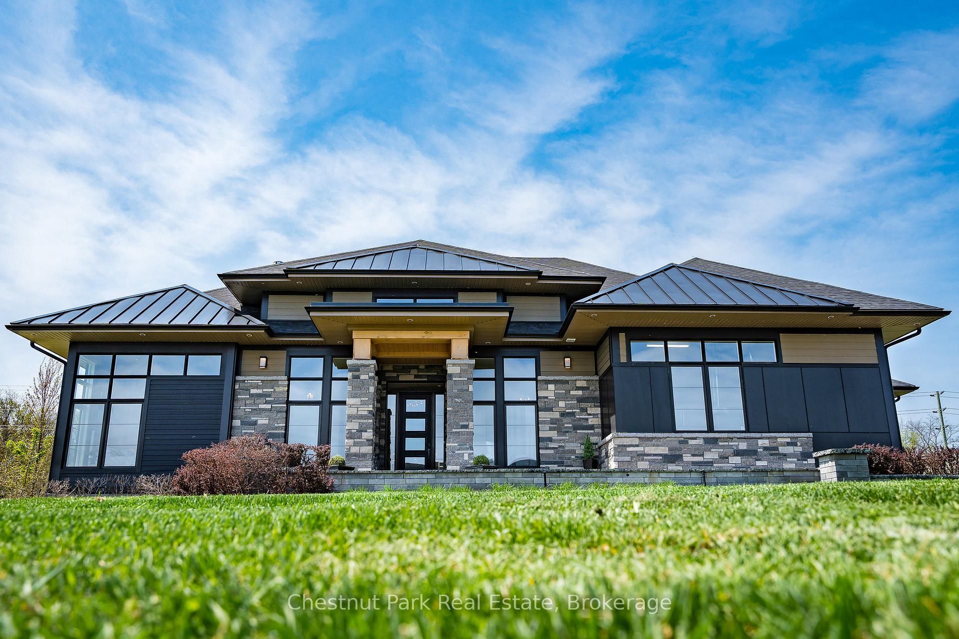 5 Bedroom Single Family Home/House's Image 40