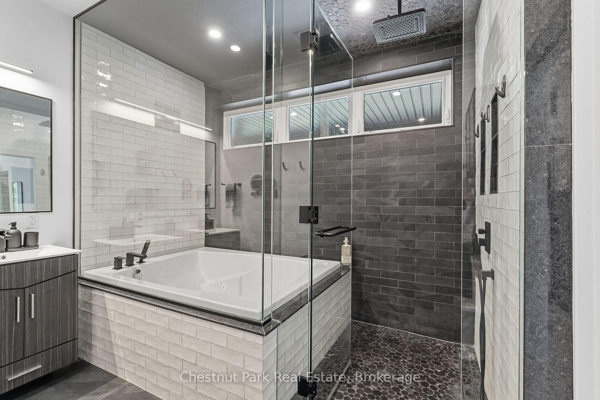 3 Bedroom Single Family Home/House's Image 23