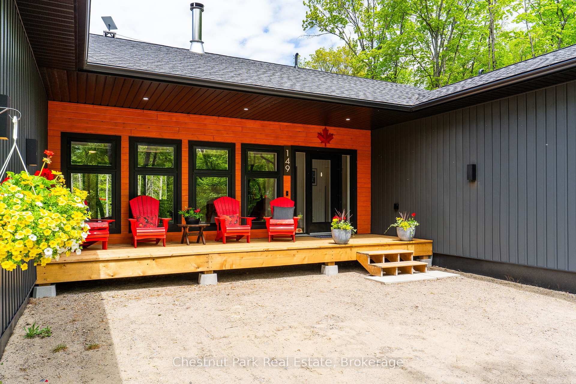 3 Bedroom Single Family Home/House's Image 4