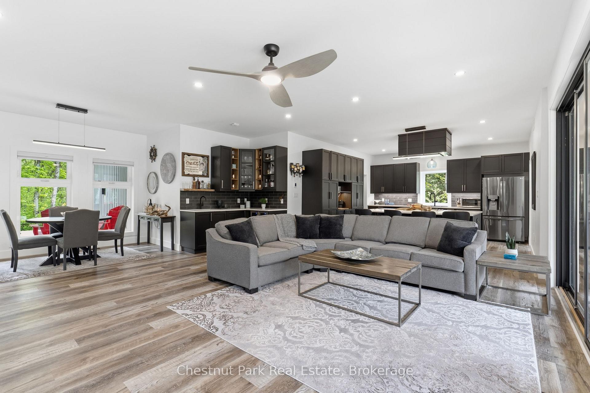 3 Bedroom Single Family Home/House's Image 8