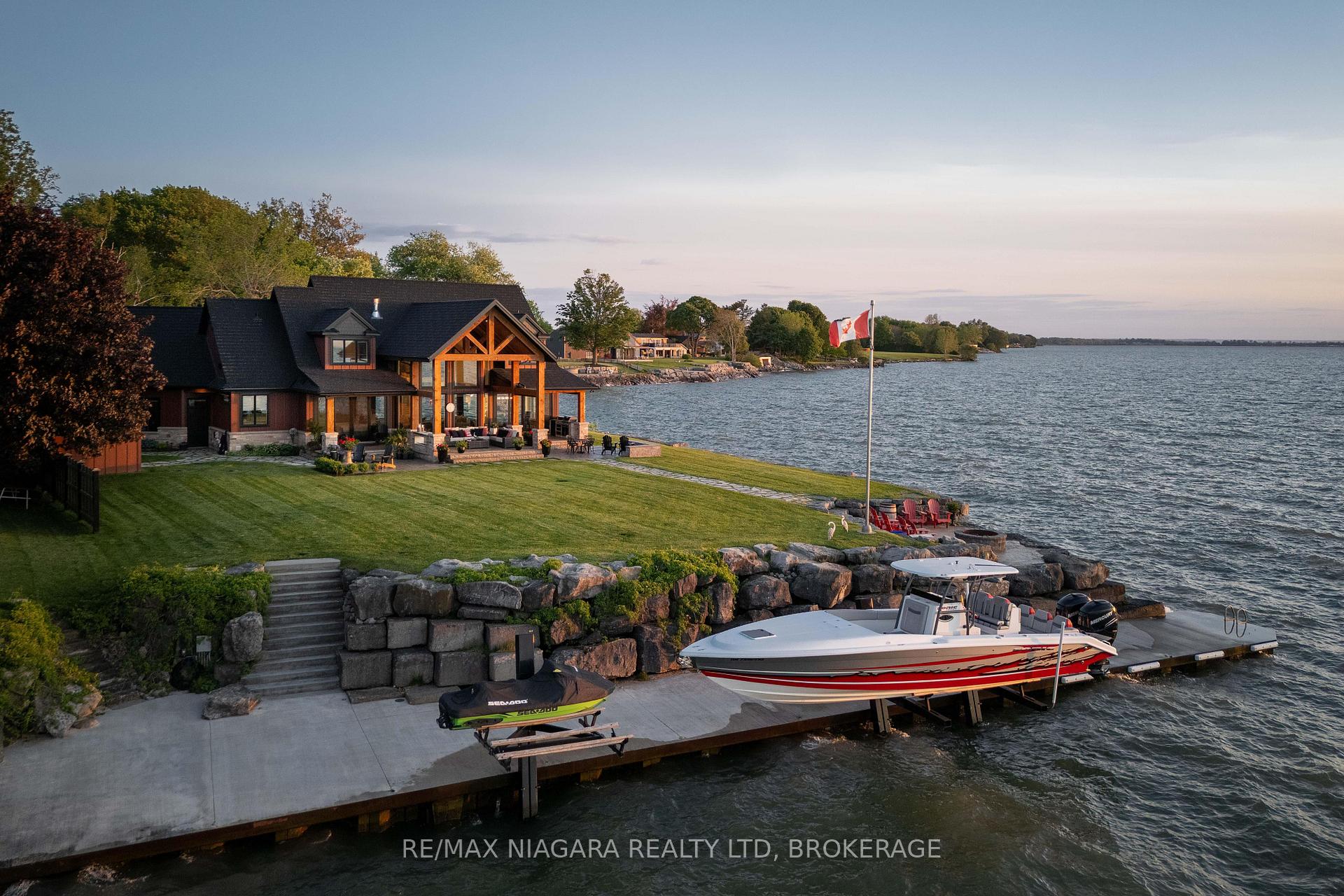 6 Firelane 4B Road Niagara-On-The-Lake Ontario Canada Sale residential Gloria Valvasori ASP Century 21 Signature Service
