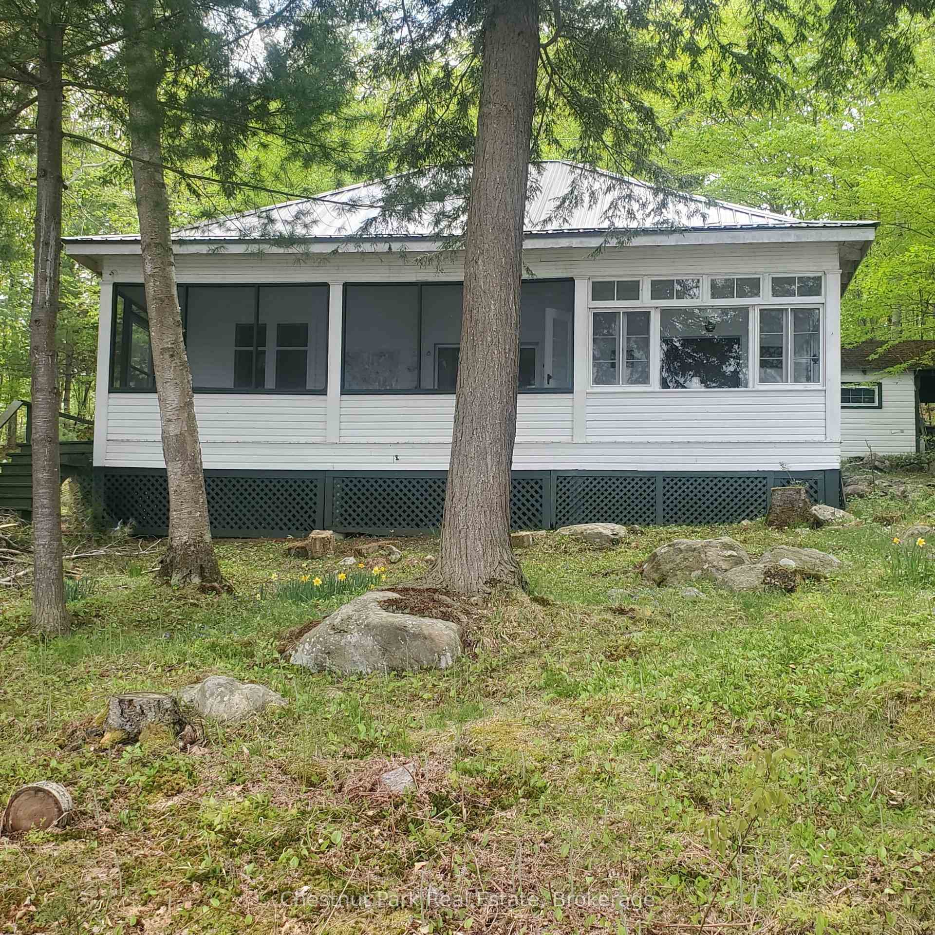 2 Bedroom Single Family Home/House's Image 4