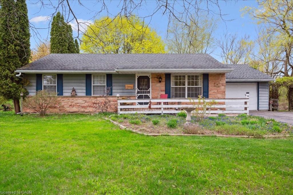 39 Bannockburn Road Kitchener Ontario Canada Sale residential Rob Piombini HomeLife Power Realty Inc., Brokerage *