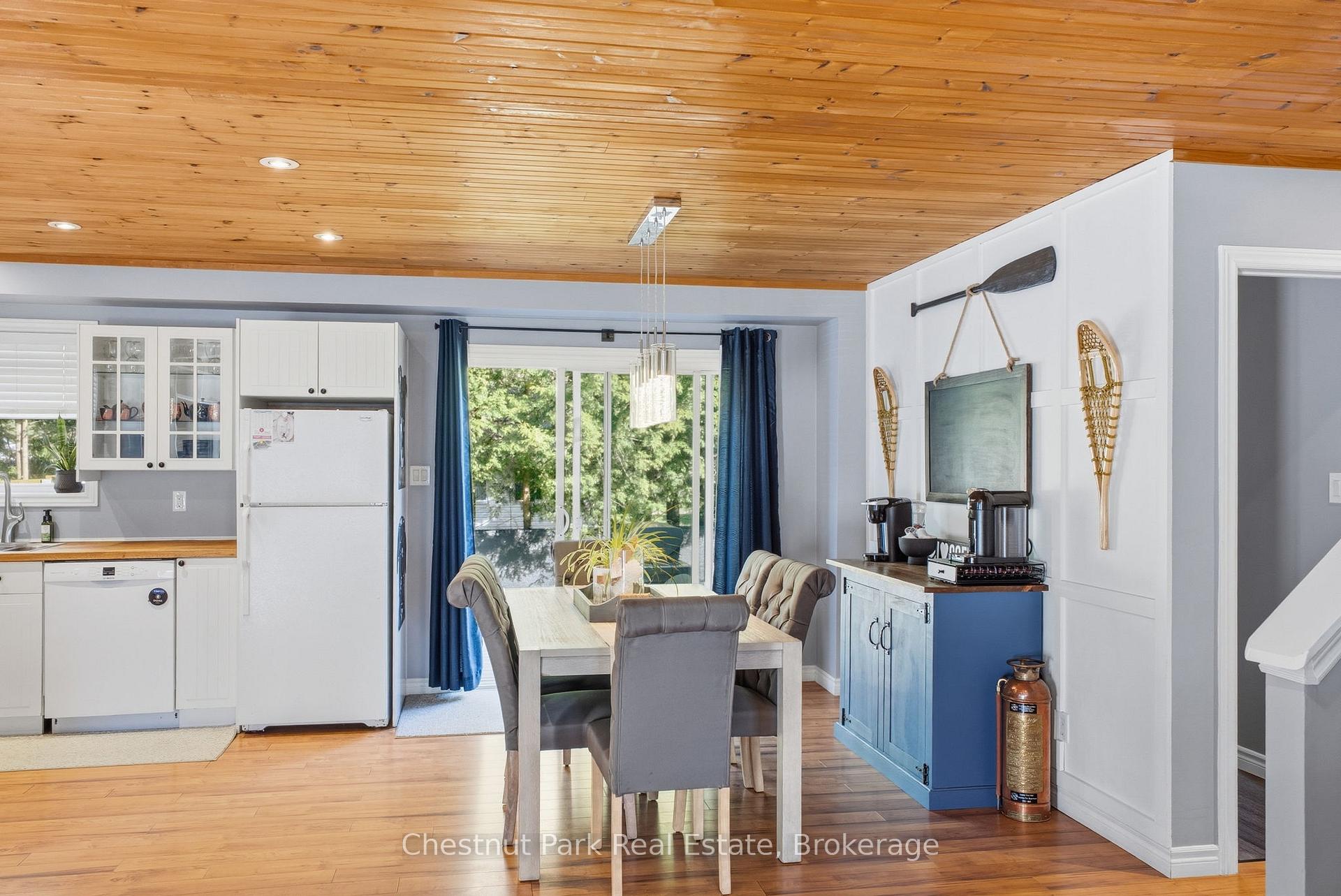 4 Bedroom Single Family Home/House's Image 16