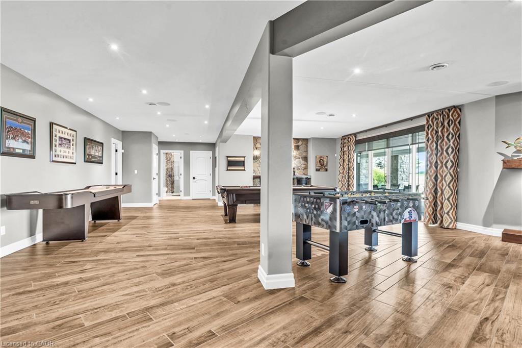 5 Bedroom Single Family Home/House's Image 35