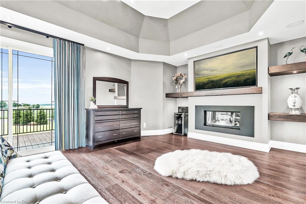 5 Bedroom Single Family Home/House's Image 28