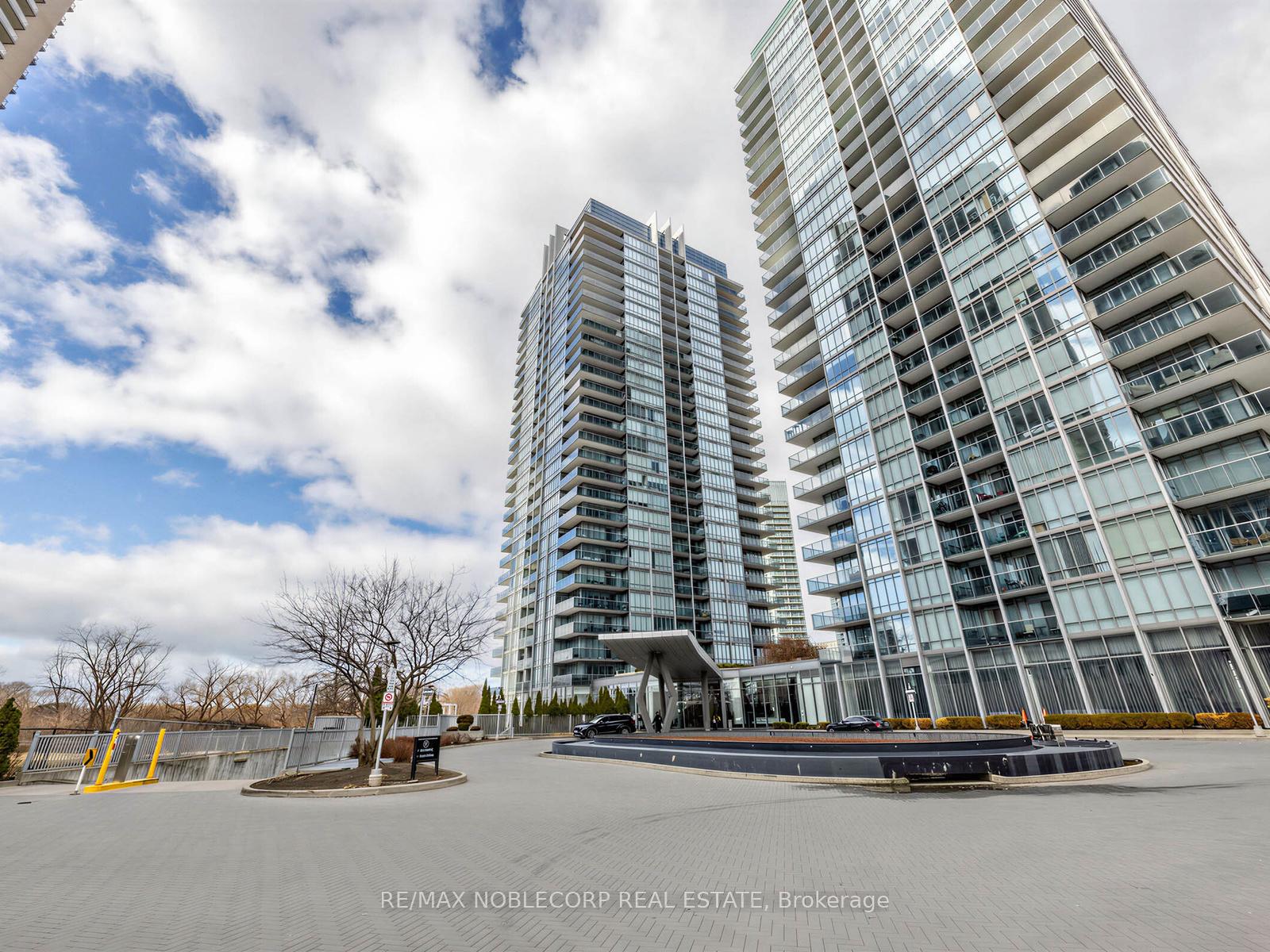 2212 - 88 Park Lawn Road Toronto Ontario Canada Rent residential Maria Bifolchi Re/Max Noblecorp Real Estate, Brokerge*