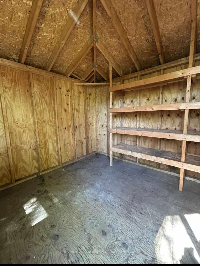 3 Bedroom Single Family Home/House's Image 35
