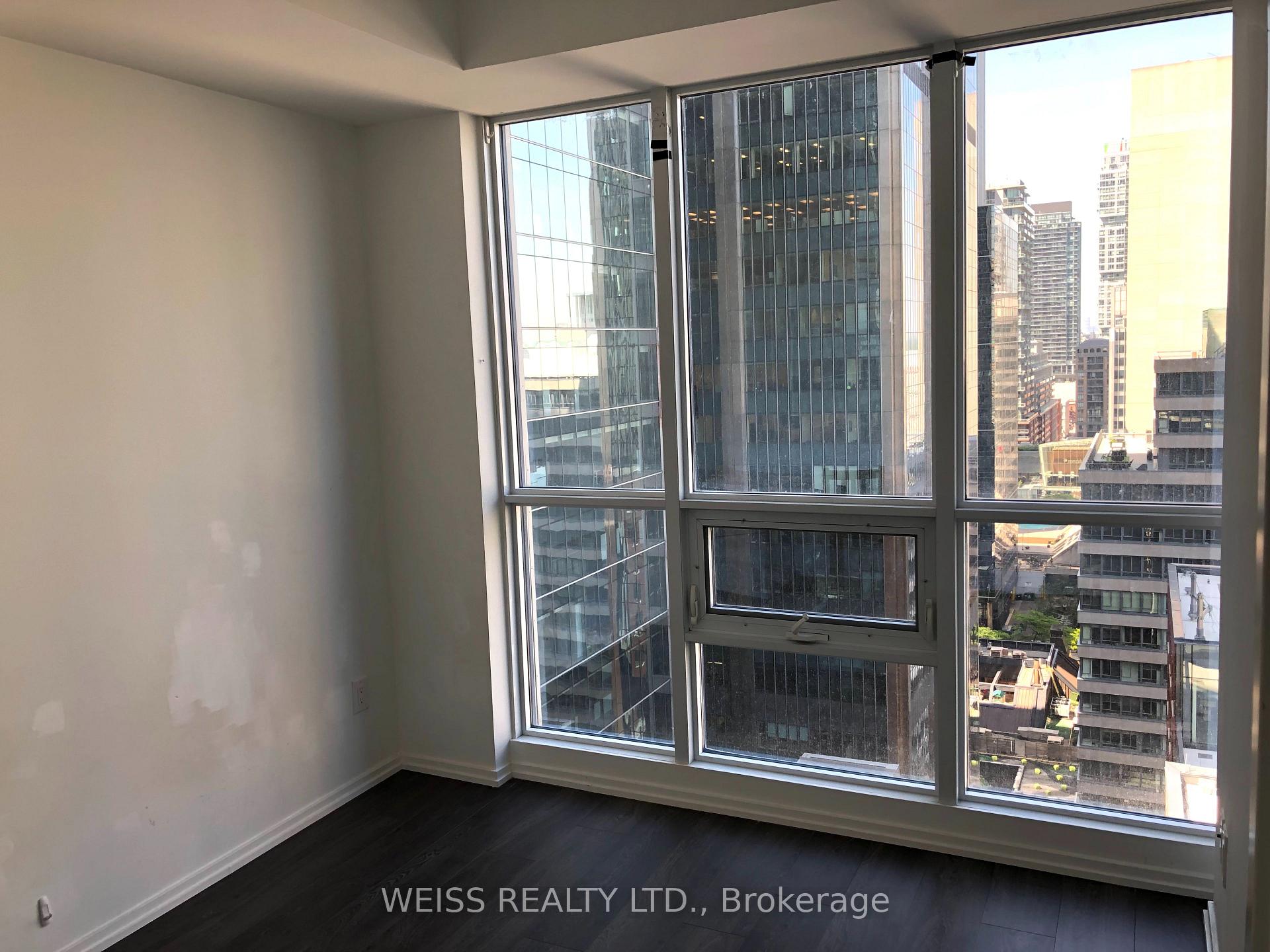 1815 - 70 Temperance Street Toronto Ontario Canada Rent residential   WEISS REALTY LTD., Brokerage