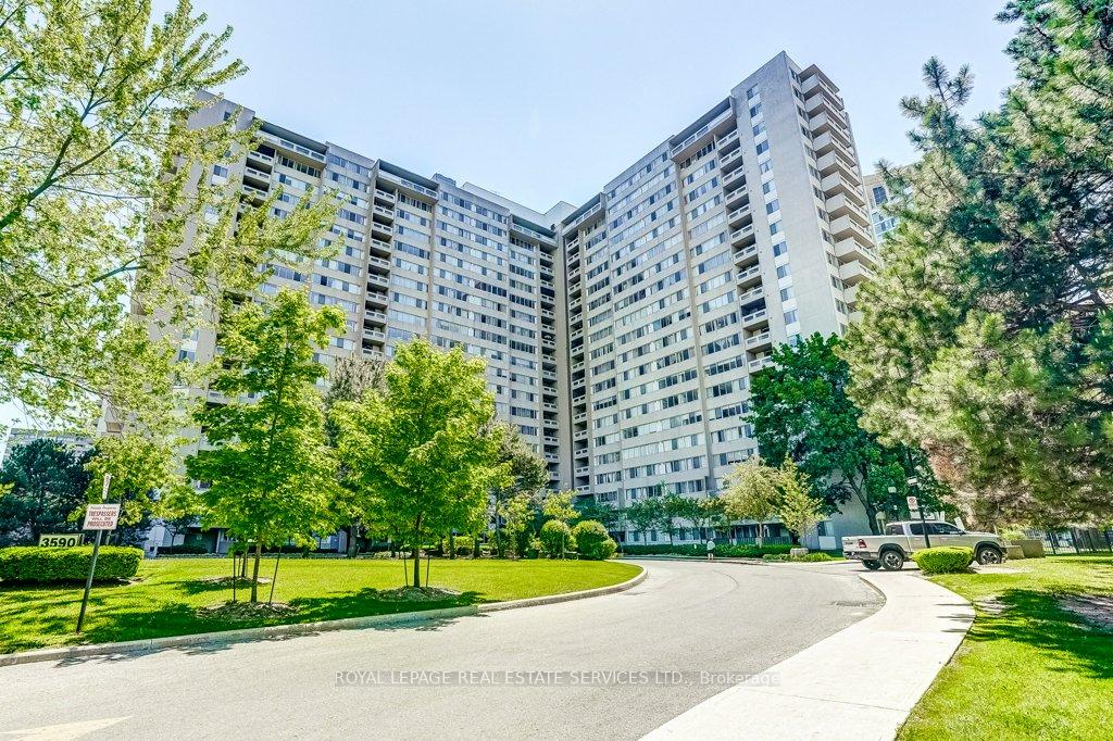 402 - 3590 Kaneff Crescent Mississauga Ontario Canada Sale residential Nadia Maharaj Royal LePage Real Estate Services Ltd., Brokerage