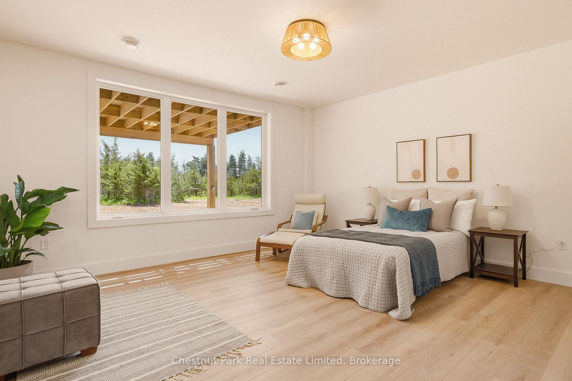 6 Bedroom Single Family Home/House's Image 36