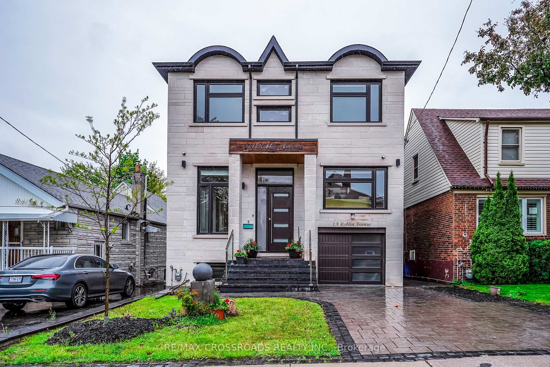 1A Roblin Avenue Toronto Ontario Canada Sale residential Ted Castillo RE/MAX CROSSROADS REALTY INC, Brokerage*