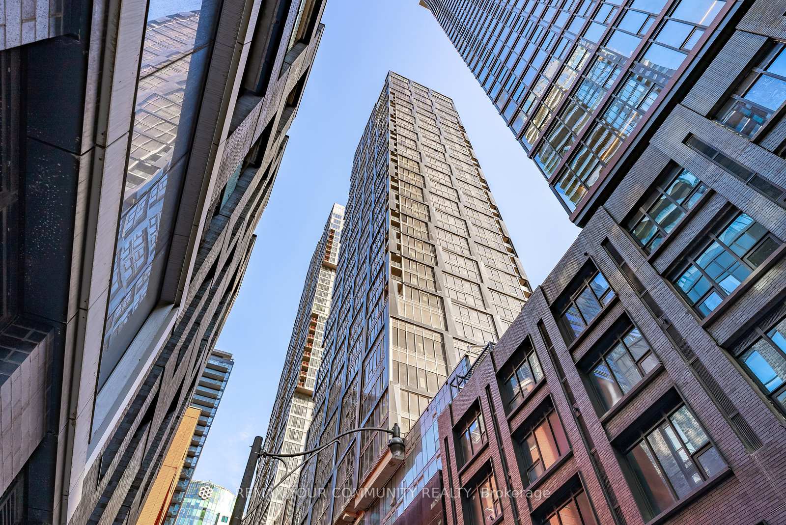 2313 - 35 Mercer Street Toronto Ontario Canada Rent residential Jatin Gill Re/Max Your Community Realty, Brokerage*