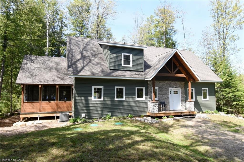 1417 Dickie Lake Road Baysville Ontario Canada Sale residential Lisa Botelho Realty Network 100 Inc., Brokerage *