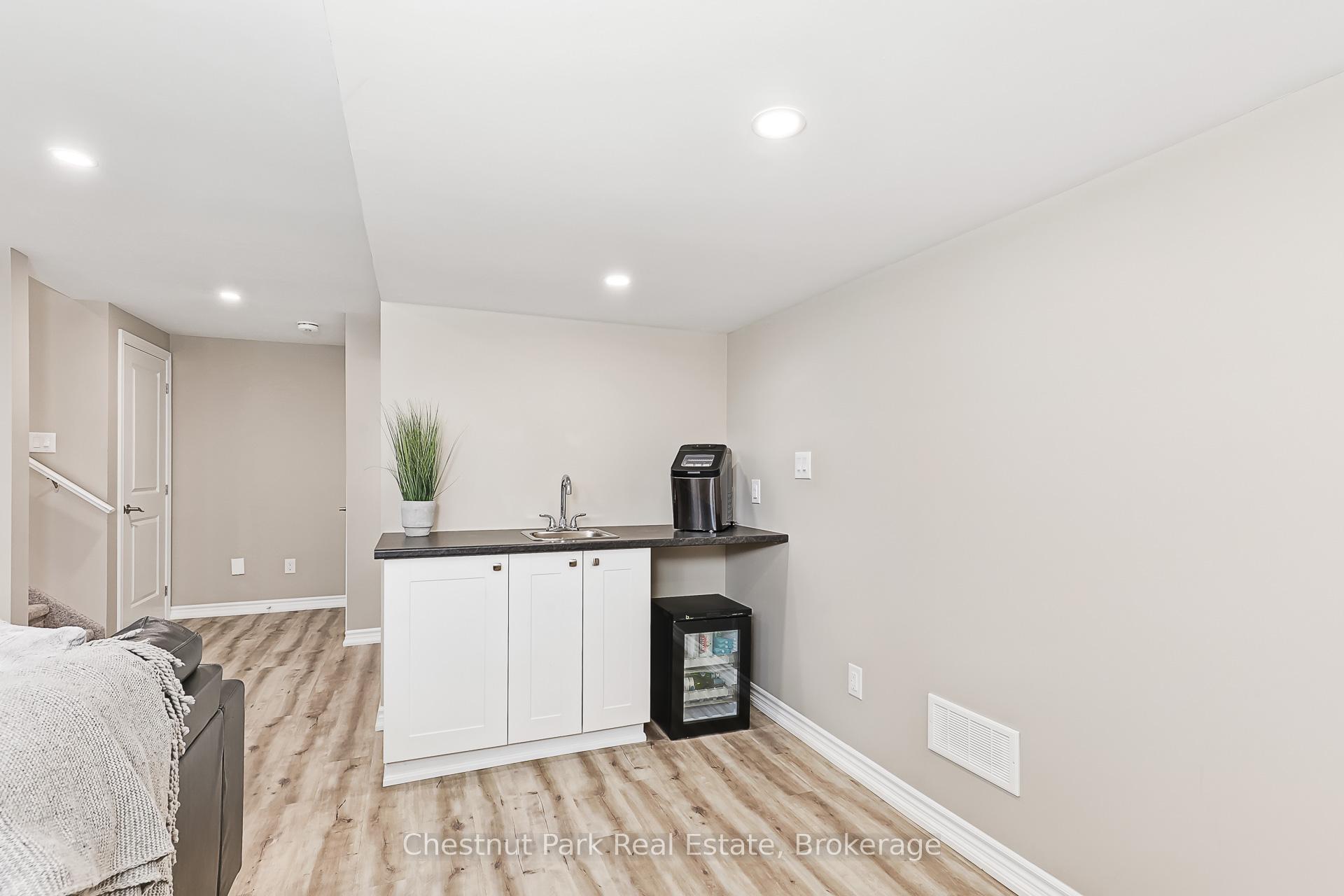 3 Bedroom Villa/Townhouse's Image 28