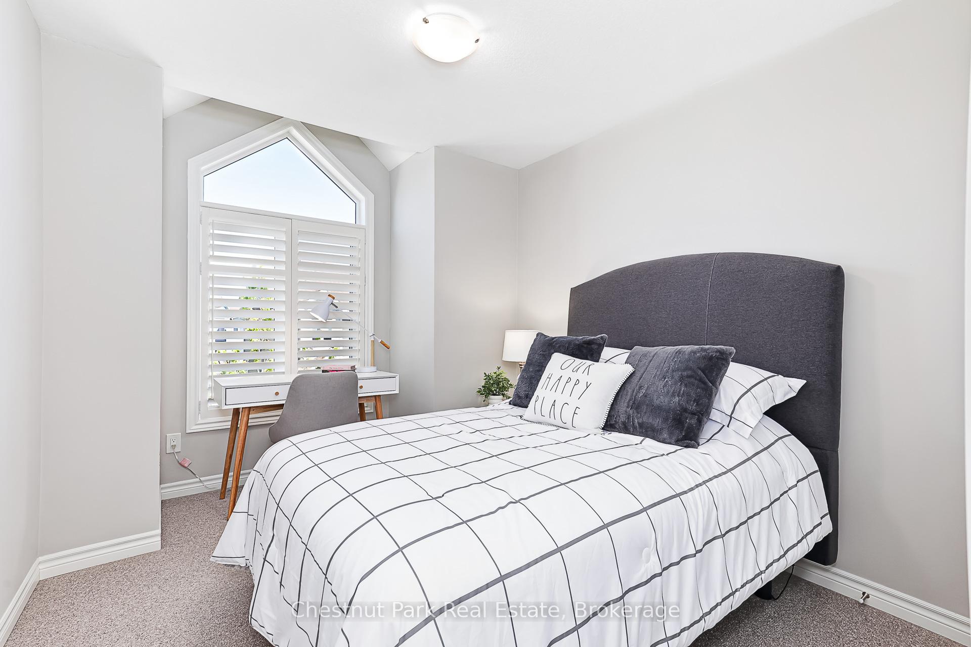 3 Bedroom Villa/Townhouse's Image 21