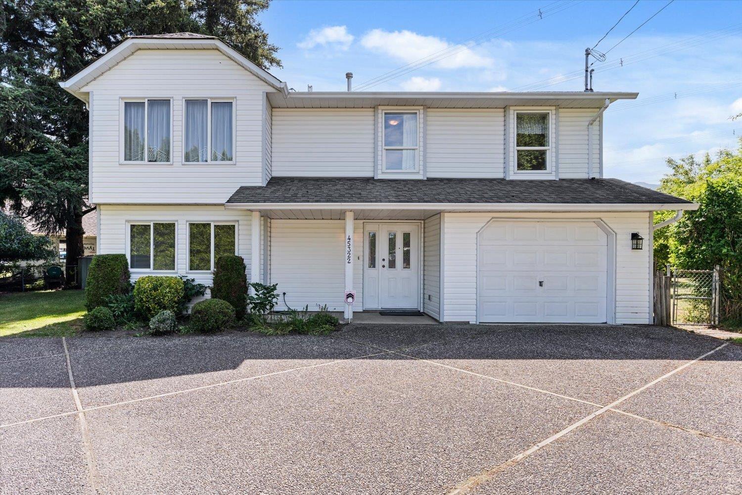 45322 BALMORAL AVENUE|Sardis Sou Chilliwack British Columbia Canada Sale residential Effie Sachami HOMELIFE ADVANTAGE REALTY LTD,