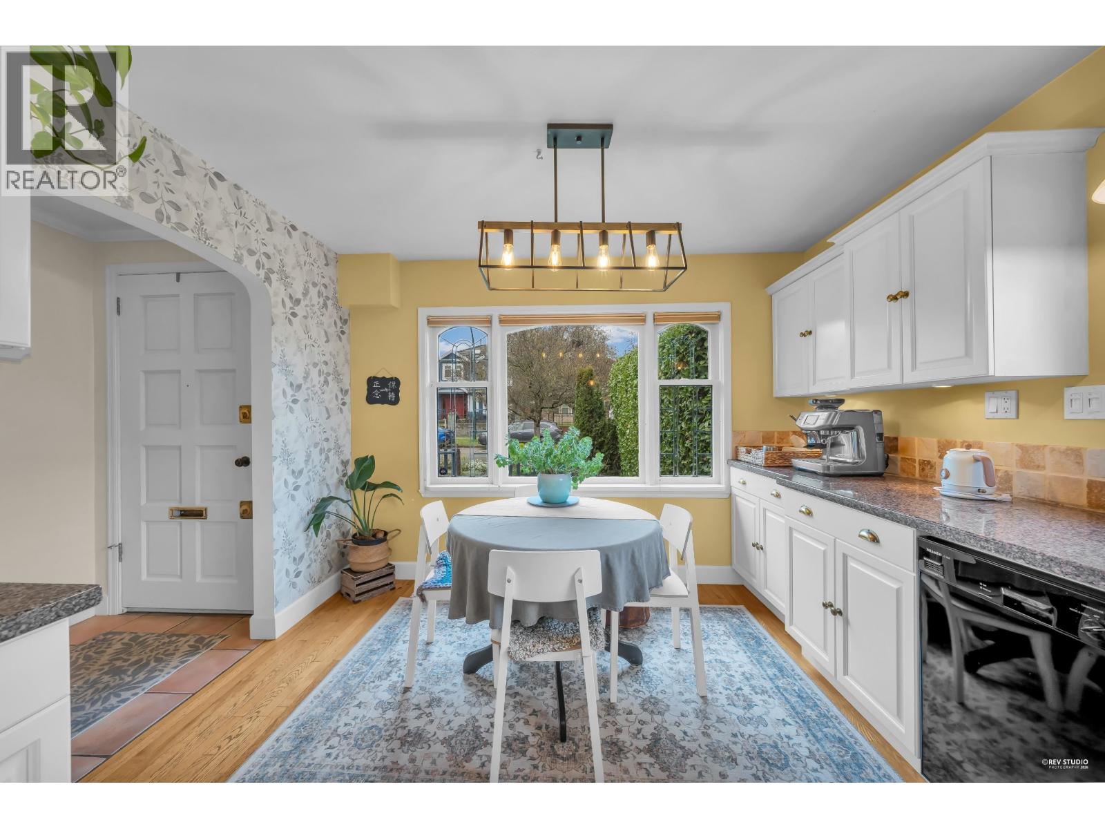378 E 59TH AVENUE Vancouver British Columbia Canada Sale residential   Oakwyn Realty, Brokerage*