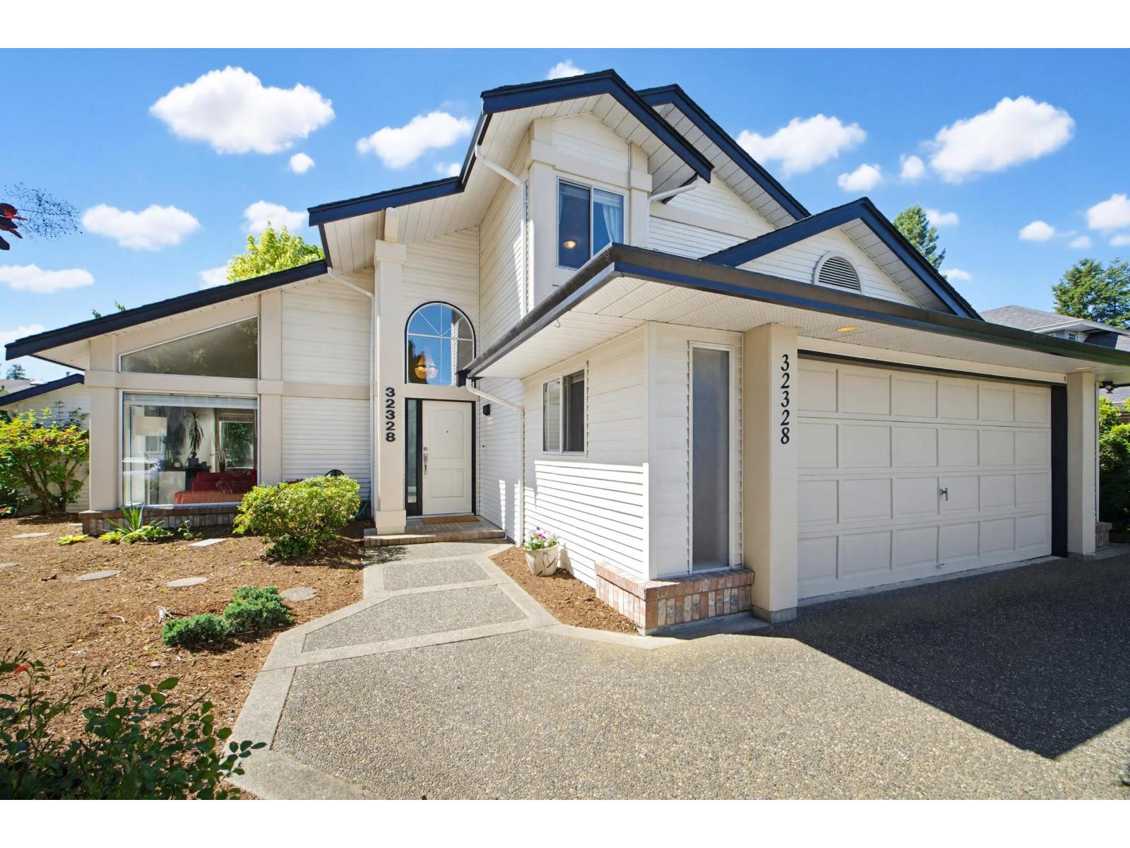 32328 SLOCAN DRIVE Abbotsford British Columbia Canada Sale residential Kirandeep Gill Coldwell Banker Executives Realty