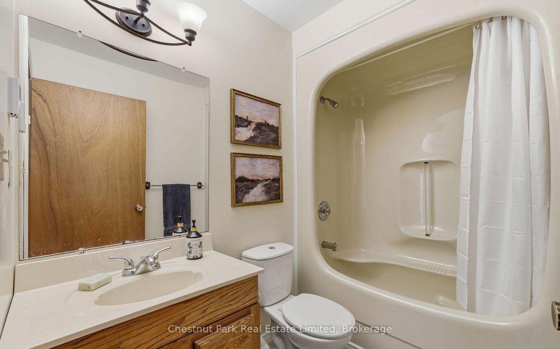 3 Bedroom Single Family Home/House's Image 22