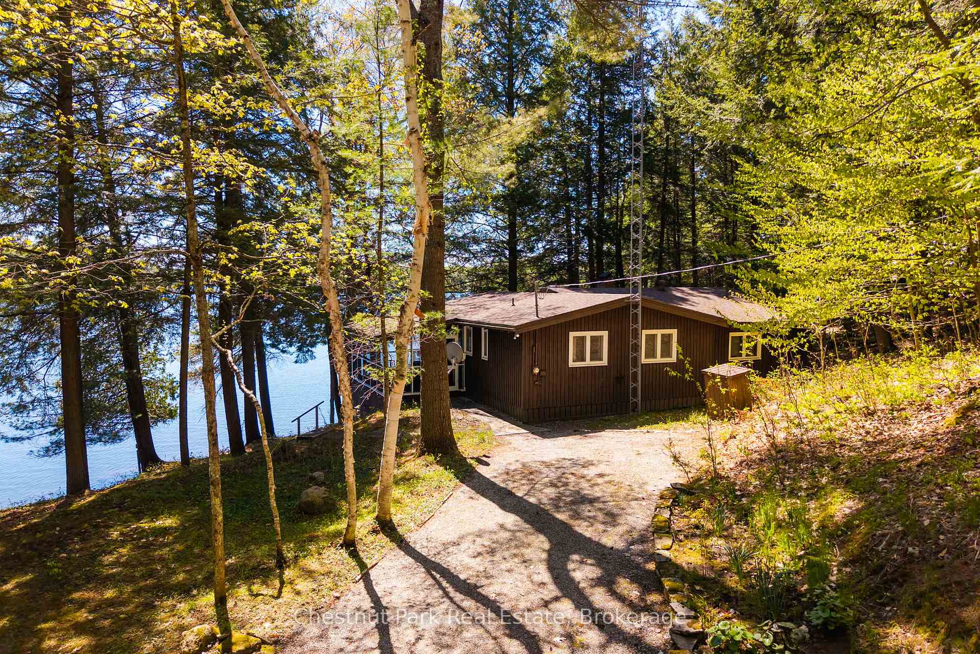 3 Bedroom Single Family Home/House's Image 16