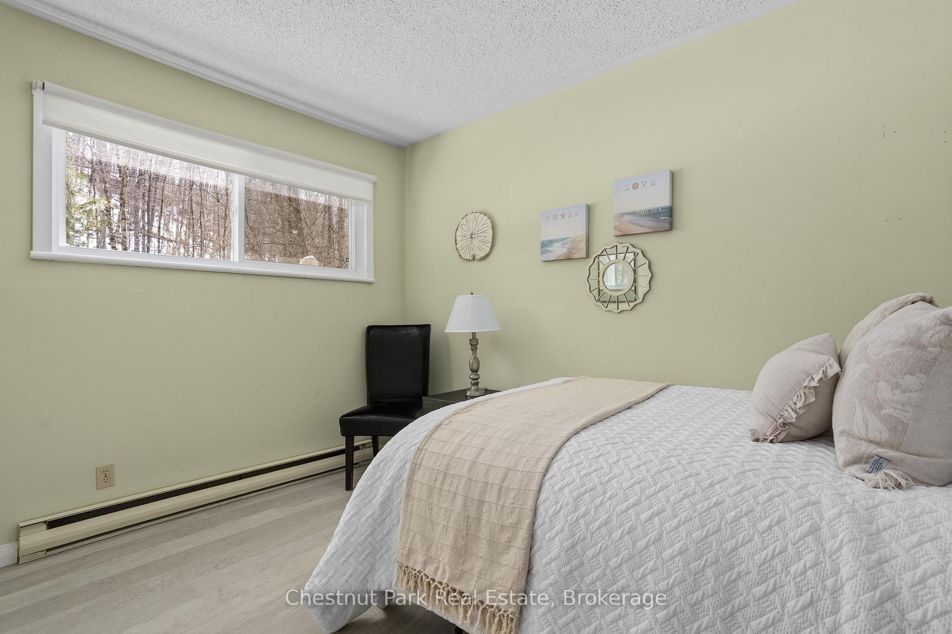 4 Bedroom Single Family Home/House's Image 14