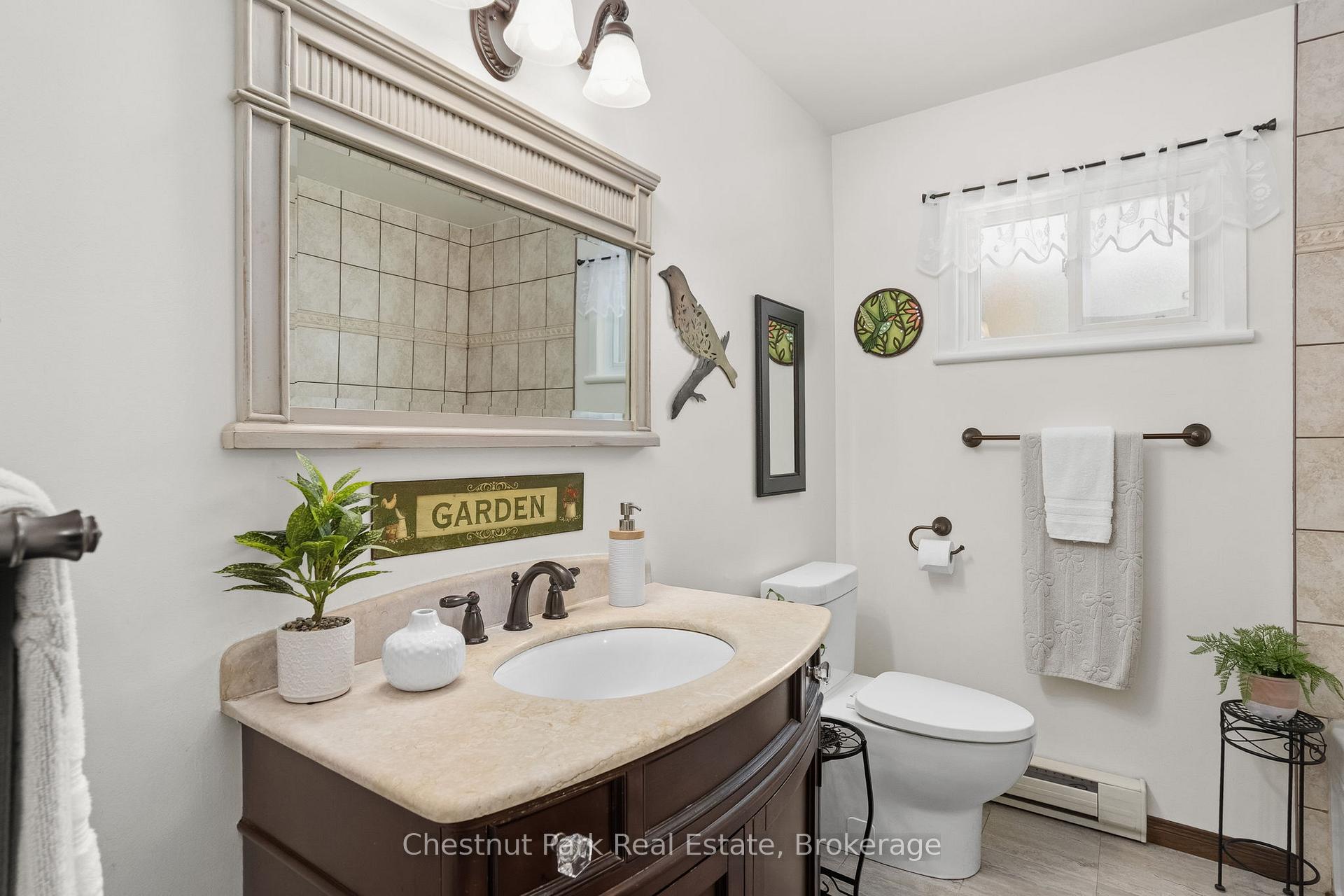 4 Bedroom Single Family Home/House's Image 11