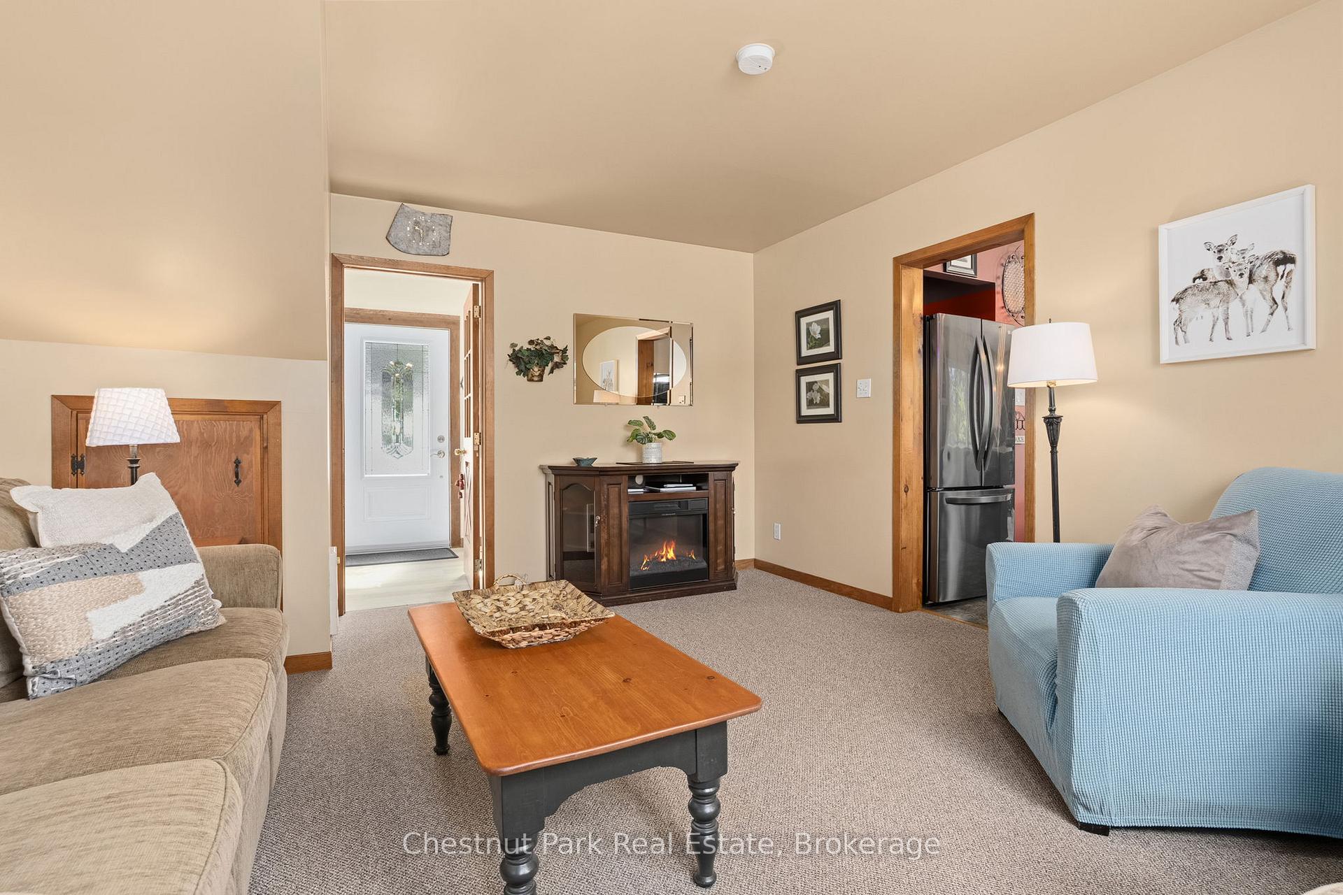 4 Bedroom Single Family Home/House's Image 8