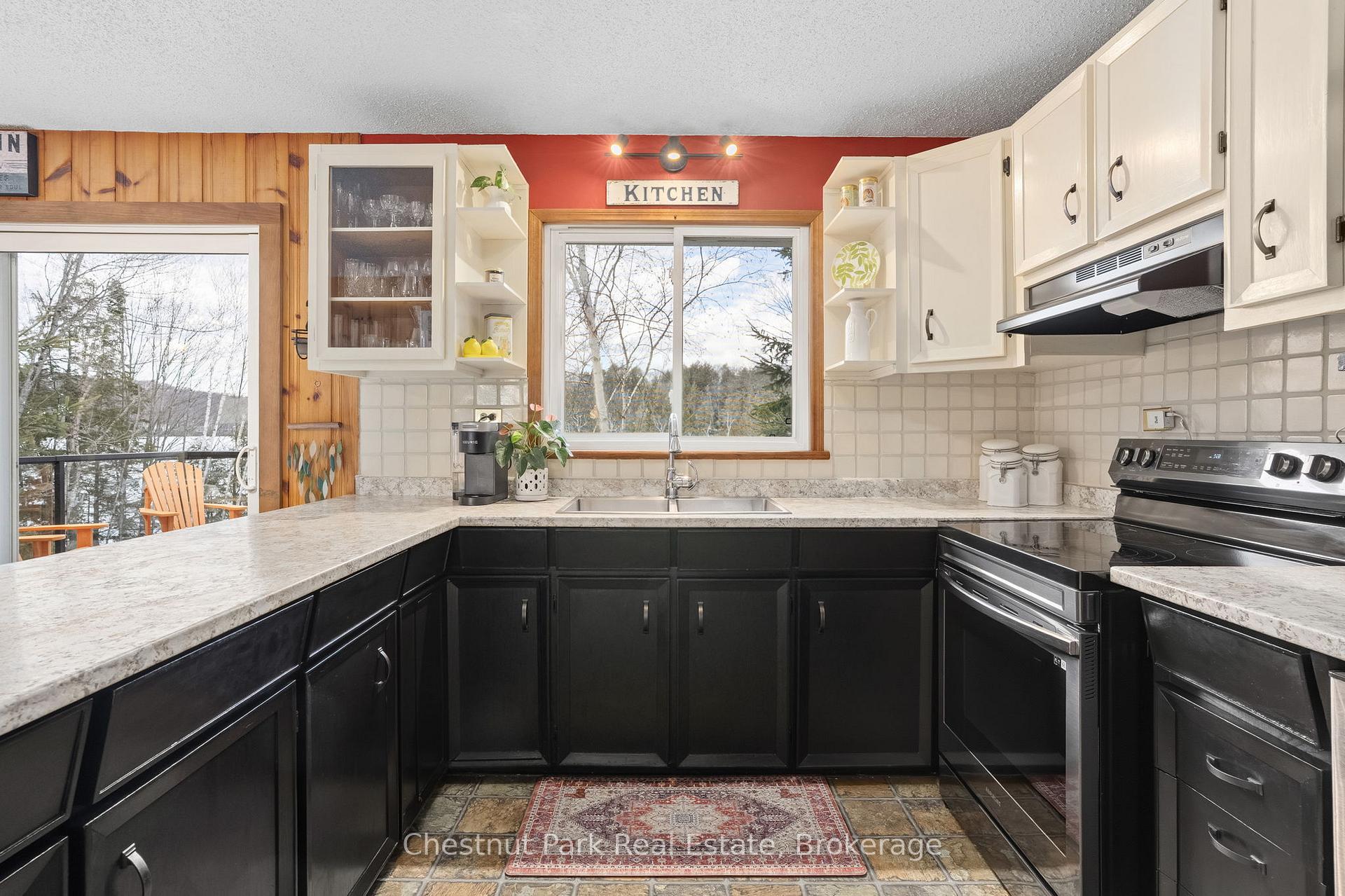 4 Bedroom Single Family Home/House's Image 5