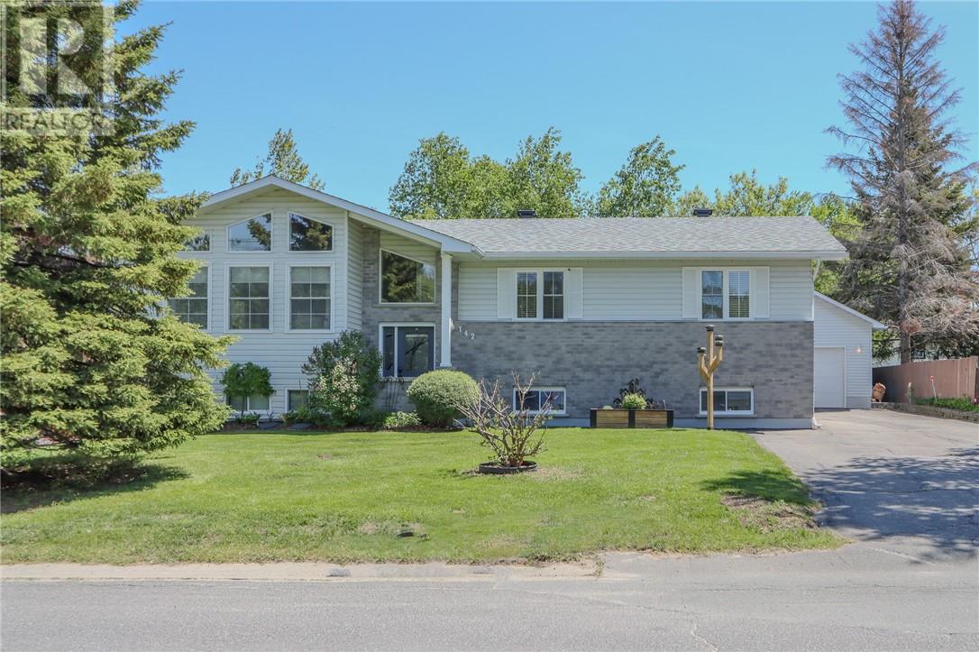 142 Gordon Street Garson Ontario Canada Sale residential John E. Smith Realty Sudbury Limited, Brokerage