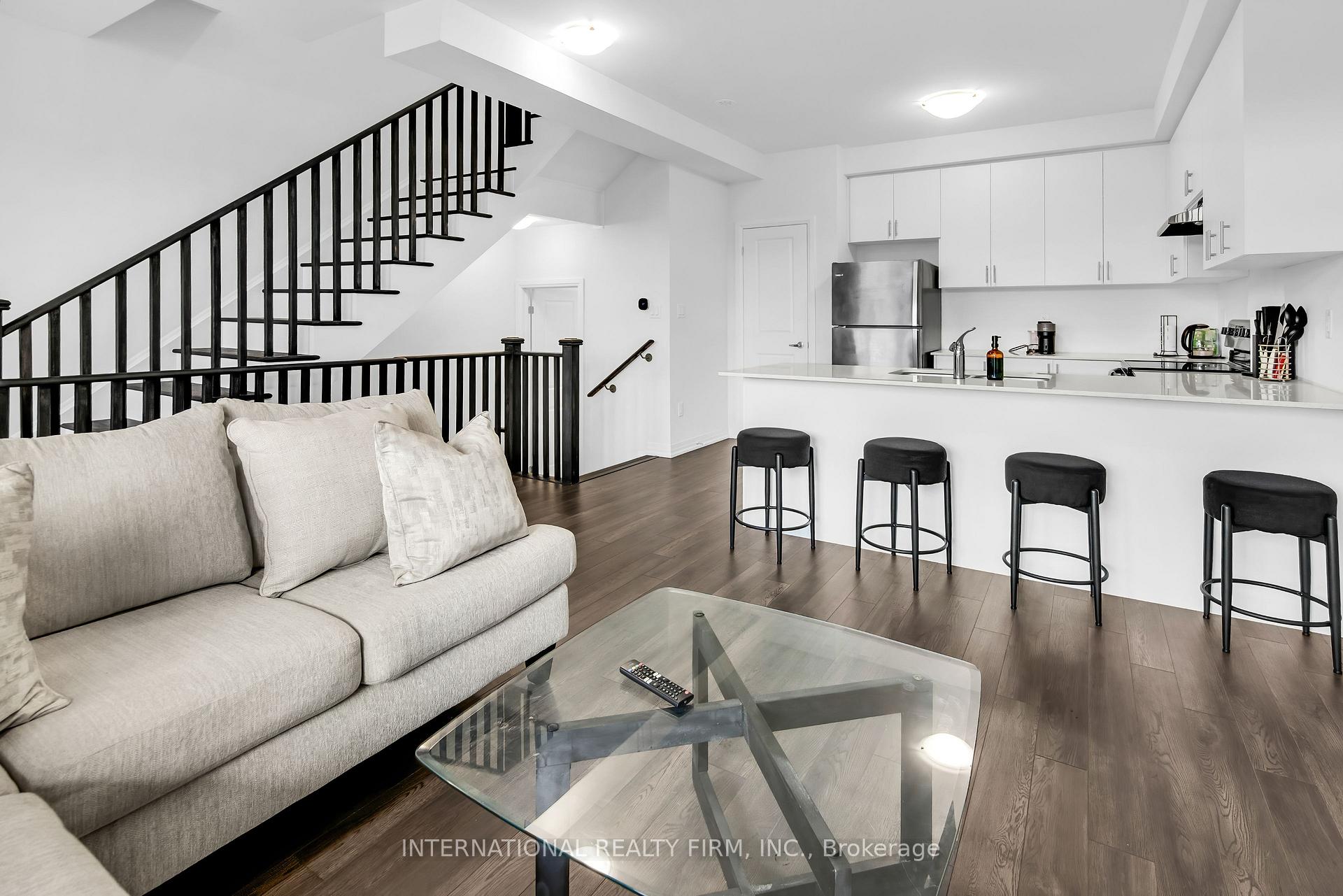 148 Turnberry Lane Barrie Ontario Canada Rent residential Olga Timofeeva International Realty Firm, Inc., Brokerage*