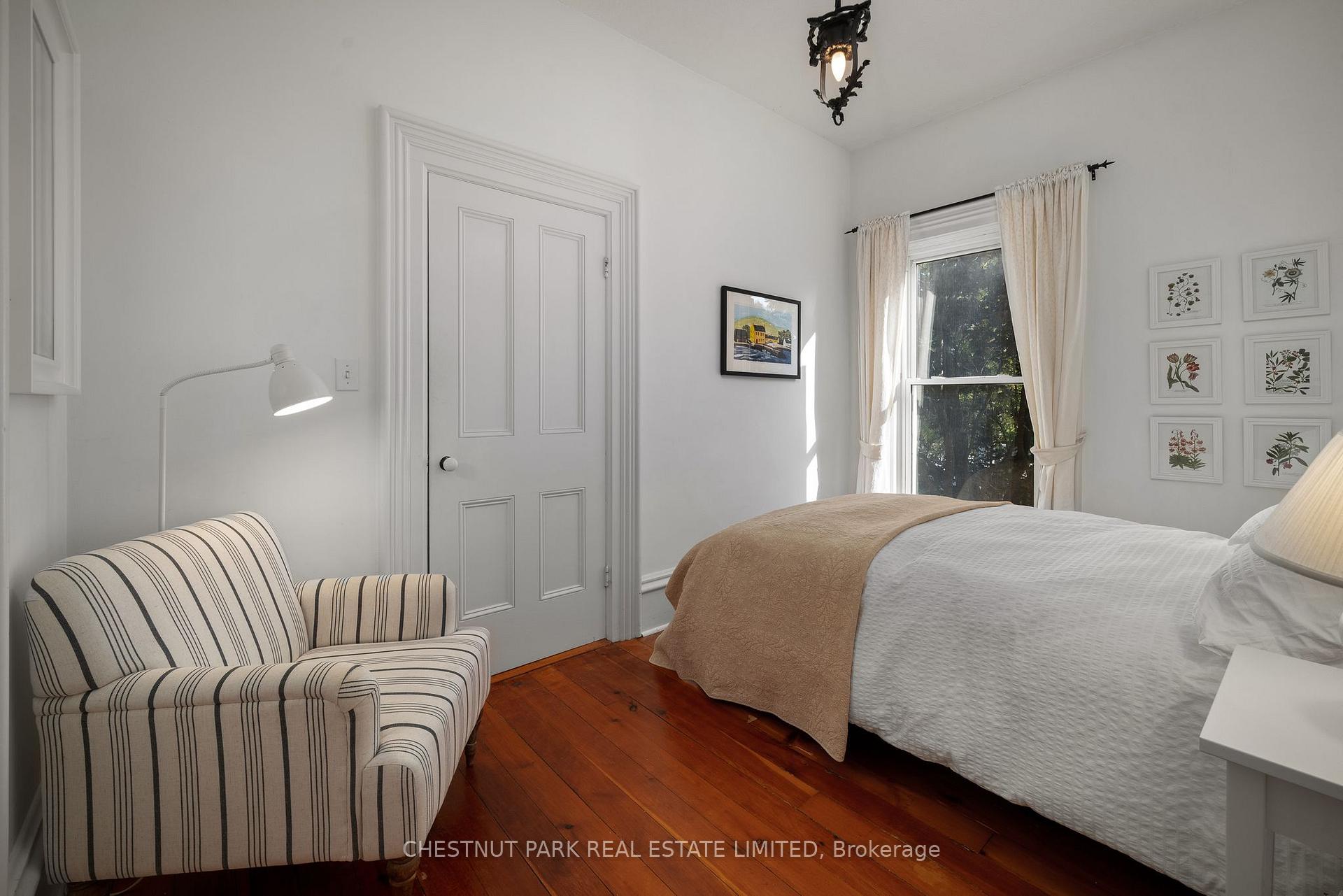 4 Bedroom Single Family Home/House's Image 26