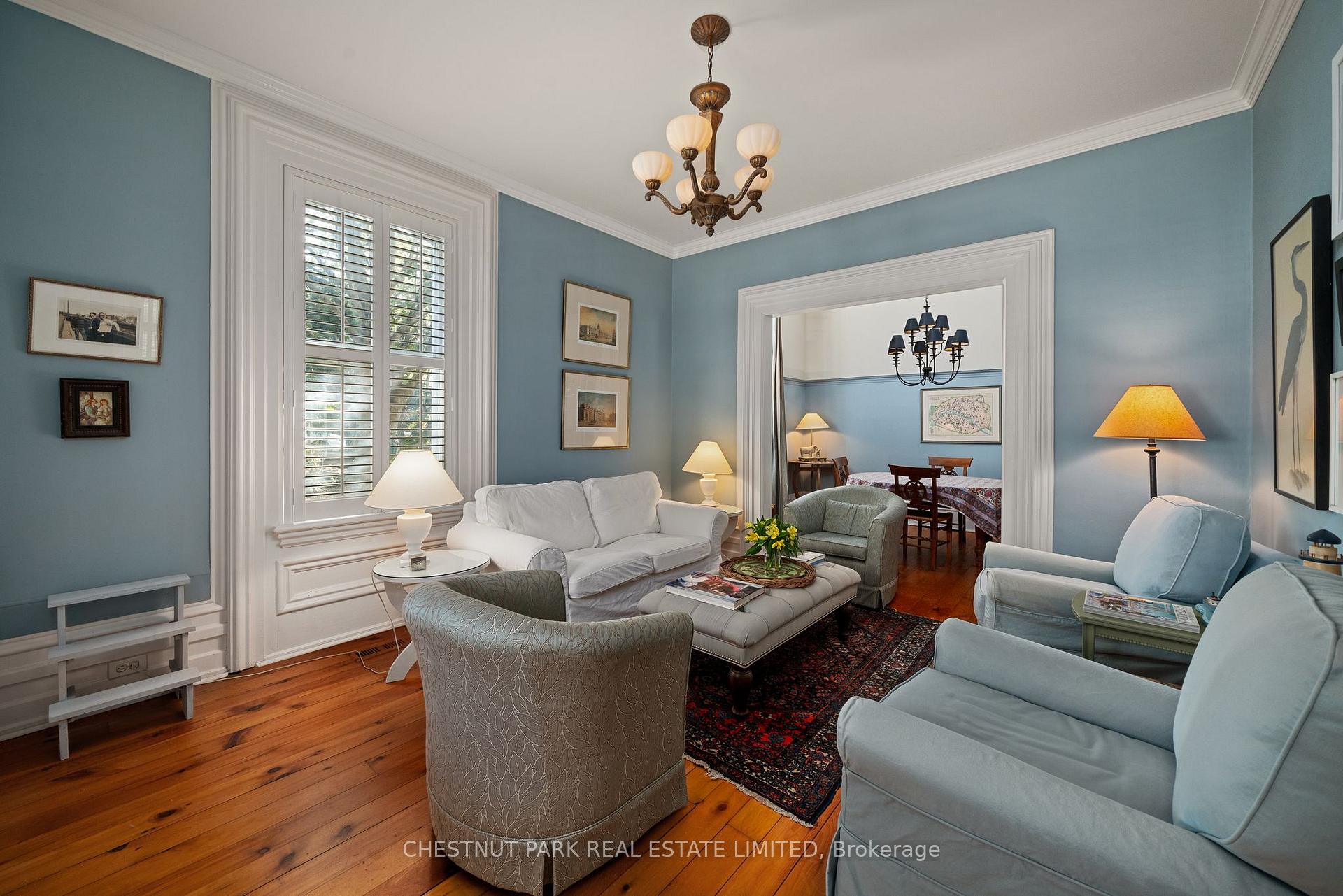 4 Bedroom Single Family Home/House's Image 6