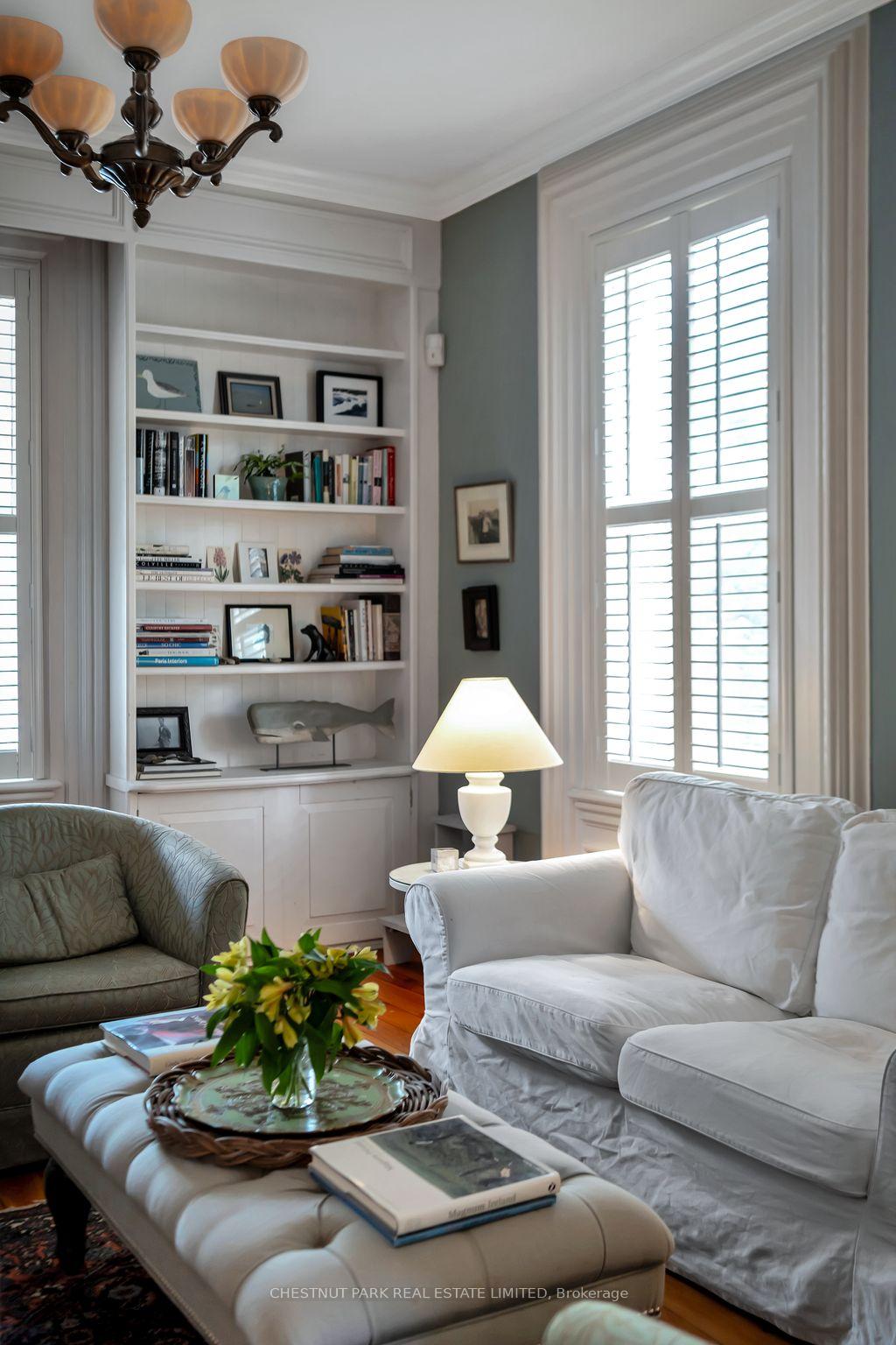 4 Bedroom Single Family Home/House's Image 5