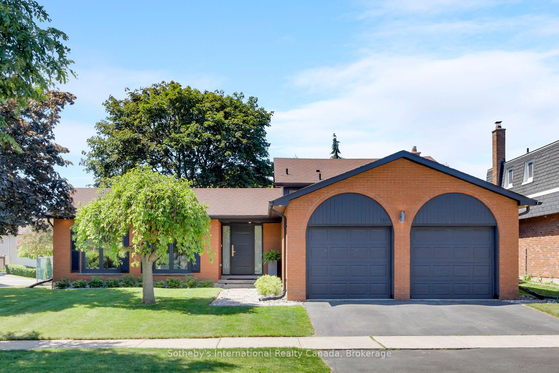 312 Pinegrove Road Oakville Ontario Canada Sale residential Yama Saighani (UP TO $5000 CASH BACK) Kingsway Real Estate, Brokerage