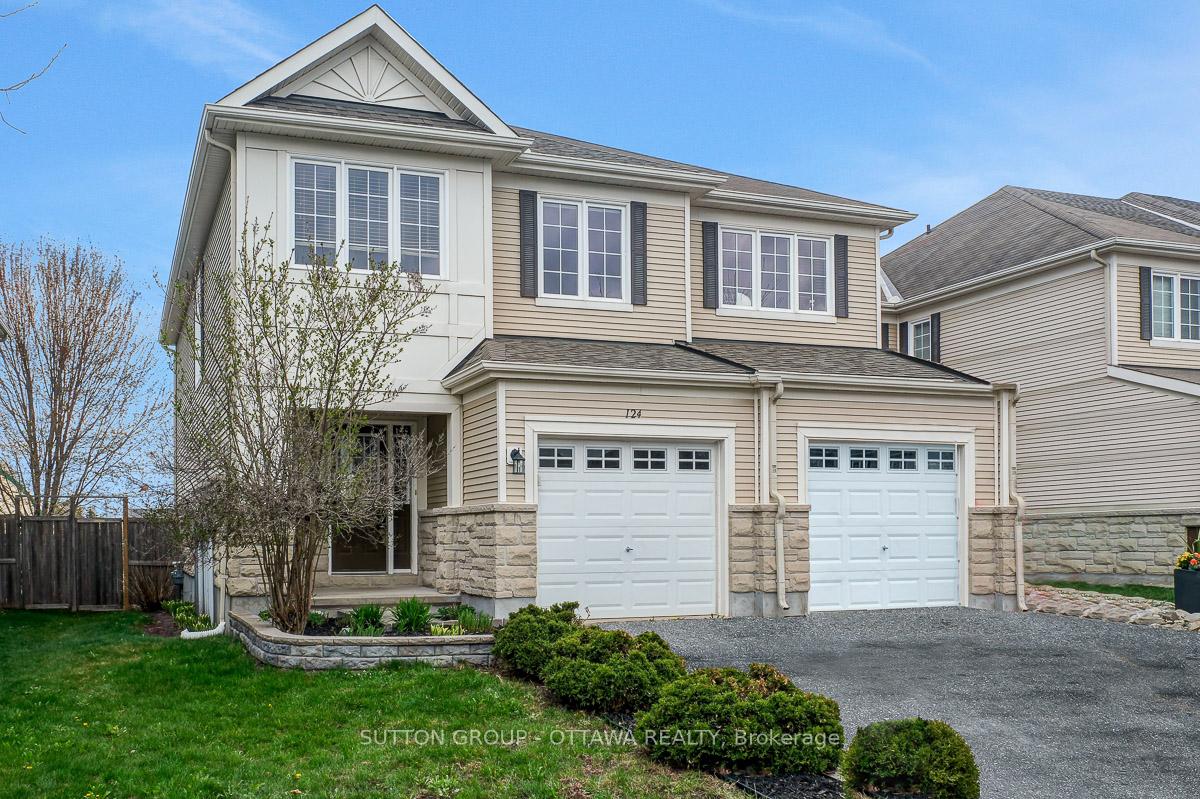 124 Cedardown Private Ottawa Ontario Canada Sold residential Jeff Birchmore Sutton Group Ottawa Realty, Brokerage*