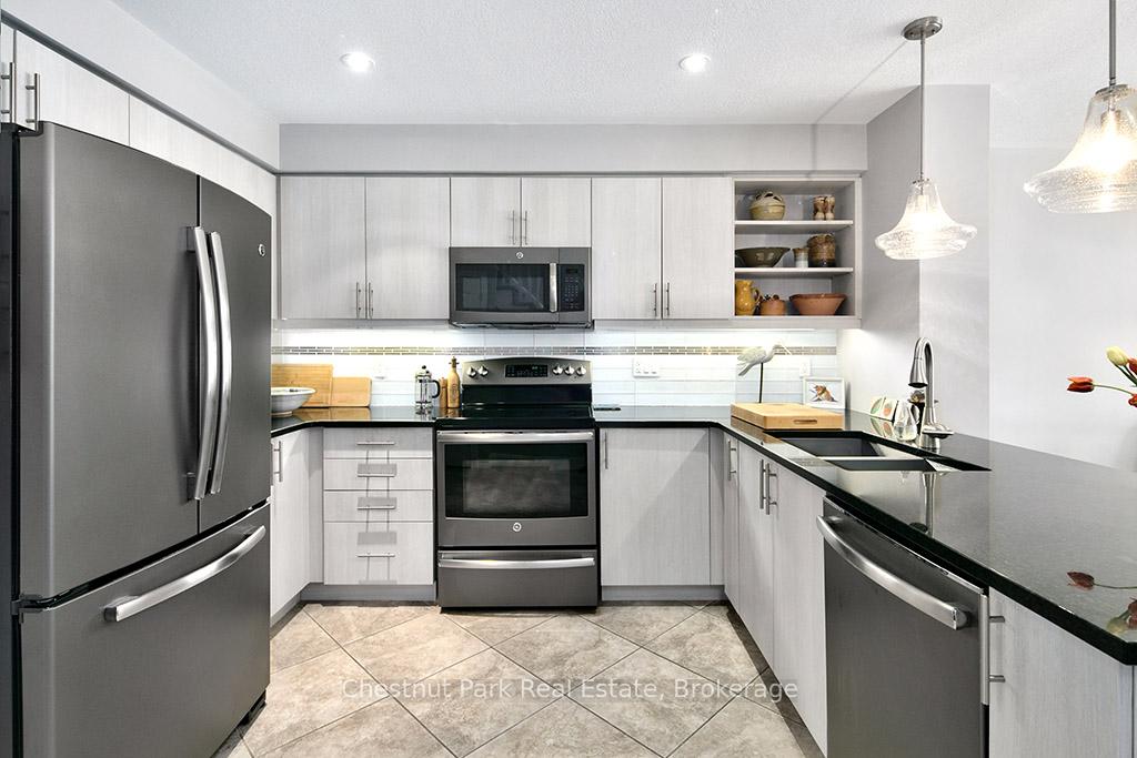 3 Bedroom Apartment/Flat's Image 5