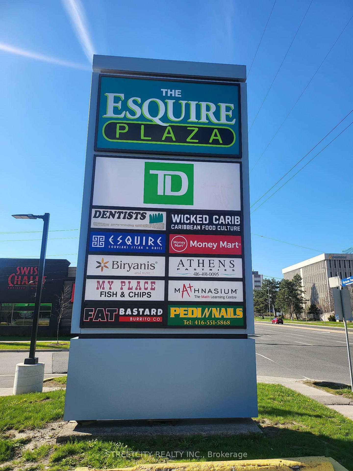 2575 Victoria Park Avenue Toronto Ontario Canada Sale commercial Wayne Barker STREETCITY REALTY INC., BROKERAGE*