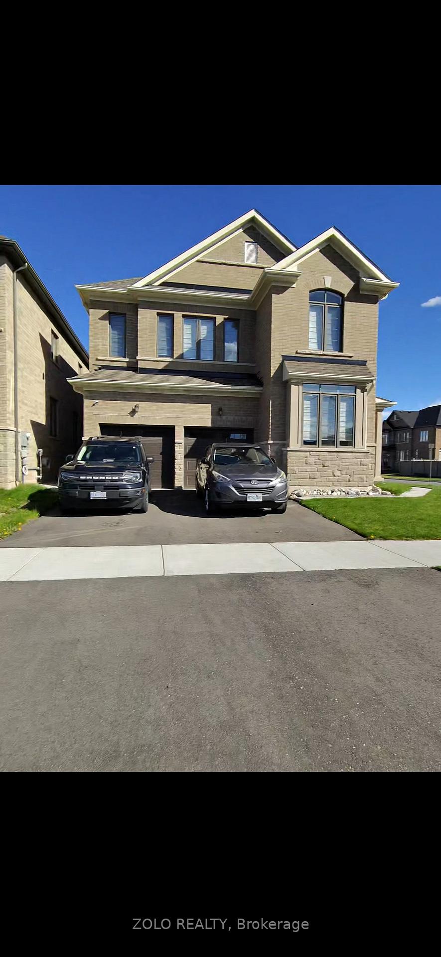 41 Peak Drive Brampton Ontario Canada Sale residential   REAL CITY REALTY INC.