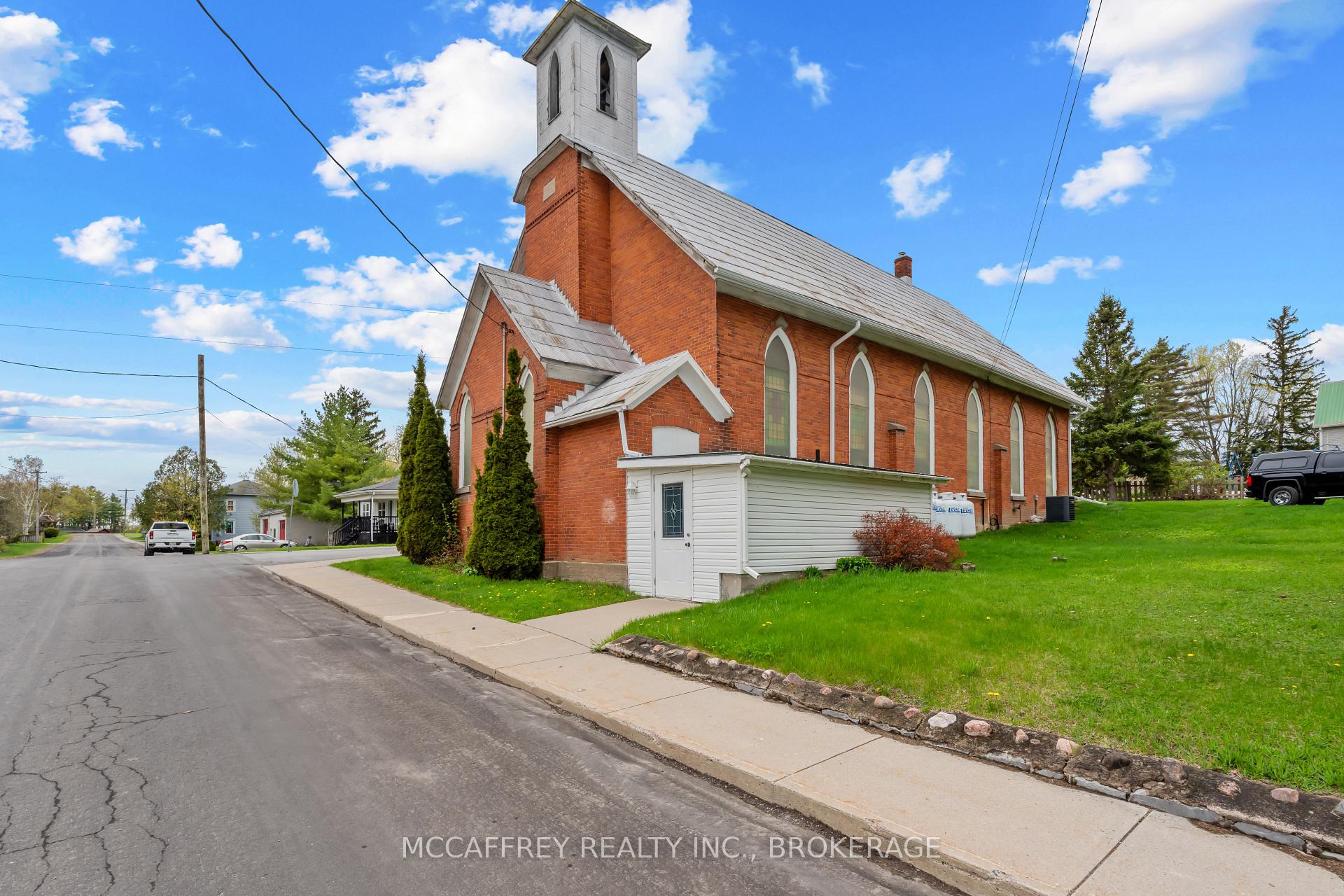 4 Neely Street Stone Mills Ontario Canada Sale commercial Shannon McCaffrey McCaffrey Realty Inc., Brokerage