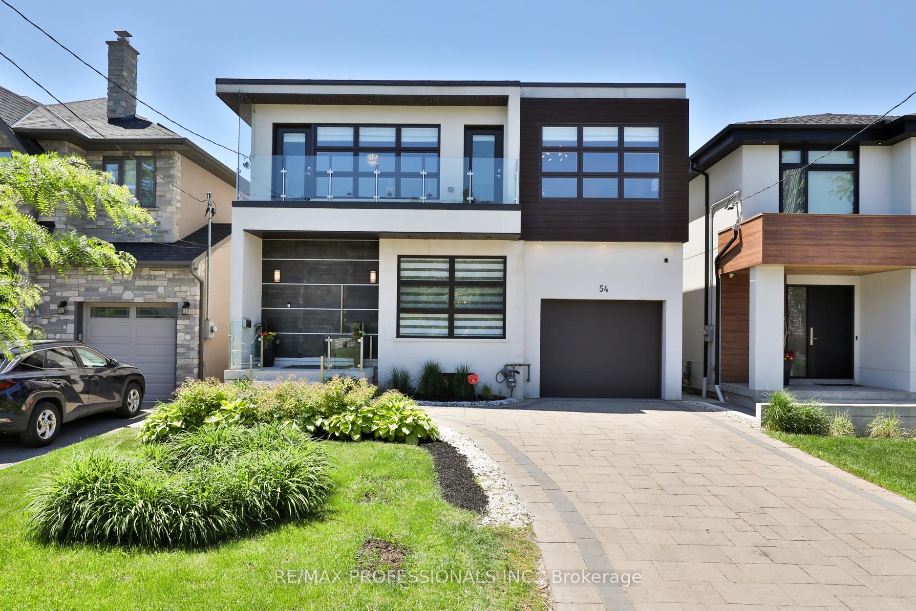 54 Renown Road Toronto Ontario Canada Sale residential Brian Pennington RE/MAX Professionals Inc., Brokerage *